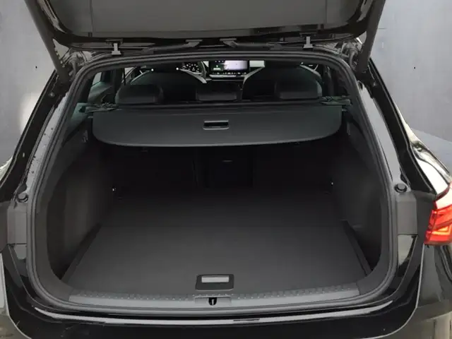 Cupra Leon view 10