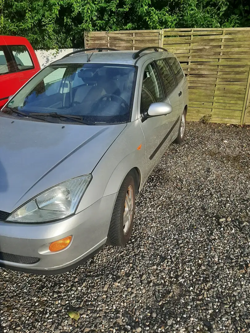 Ford Focus Trend - 2