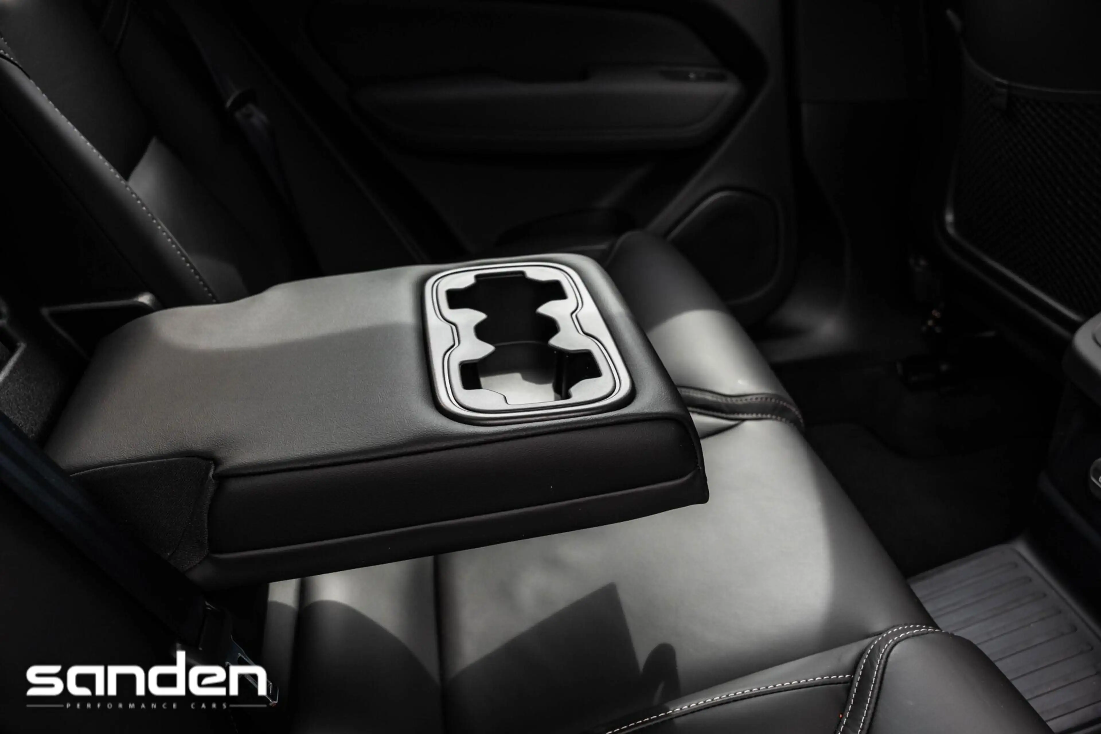 Volvo XC60 T8 AWD Black Edition|B&W|Pano|Massage|Luchtv|HUD — photo 44