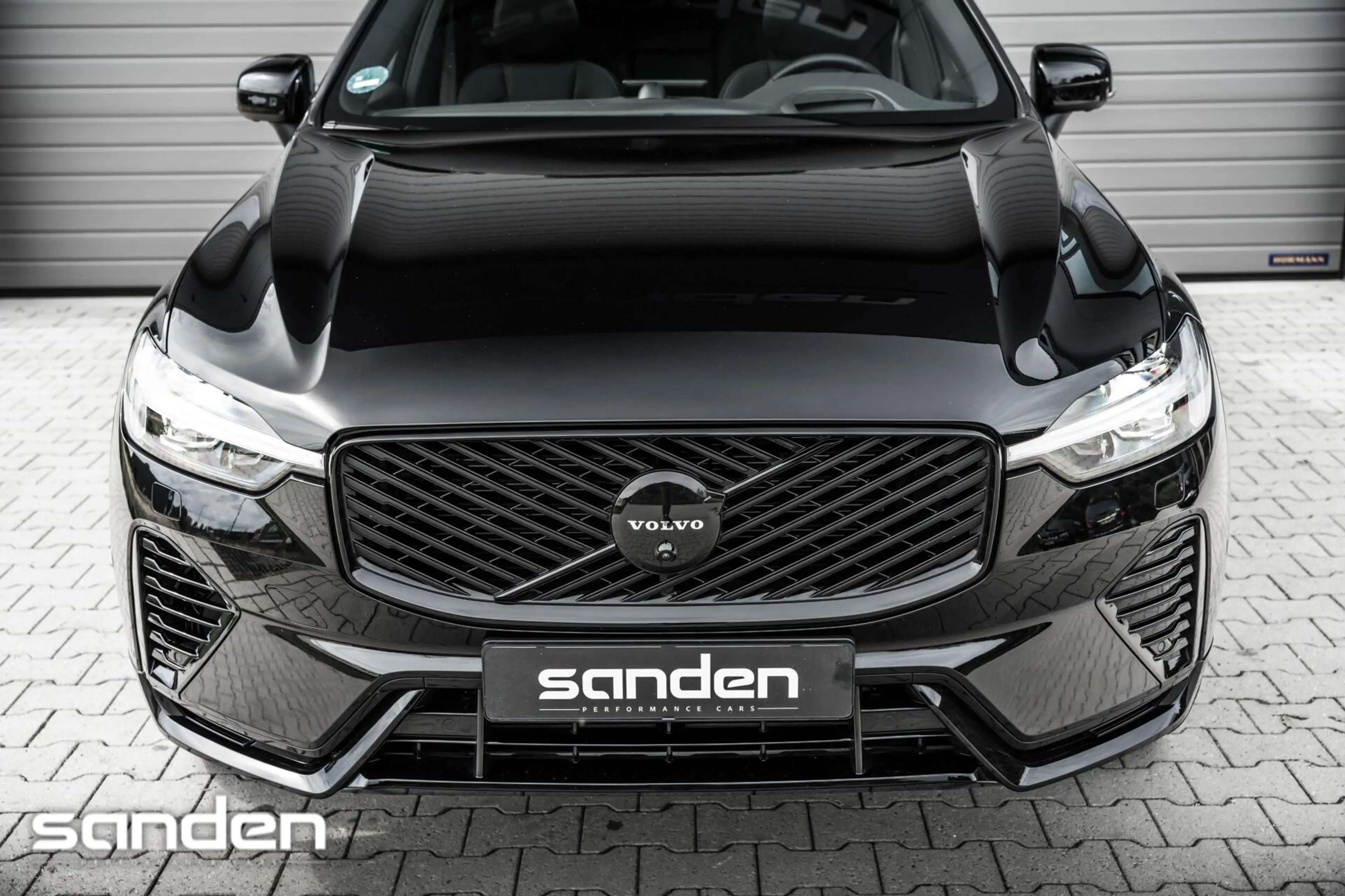Volvo XC60 T8 AWD Black Edition|B&W|Pano|Massage|Luchtv|HUD — photo 26