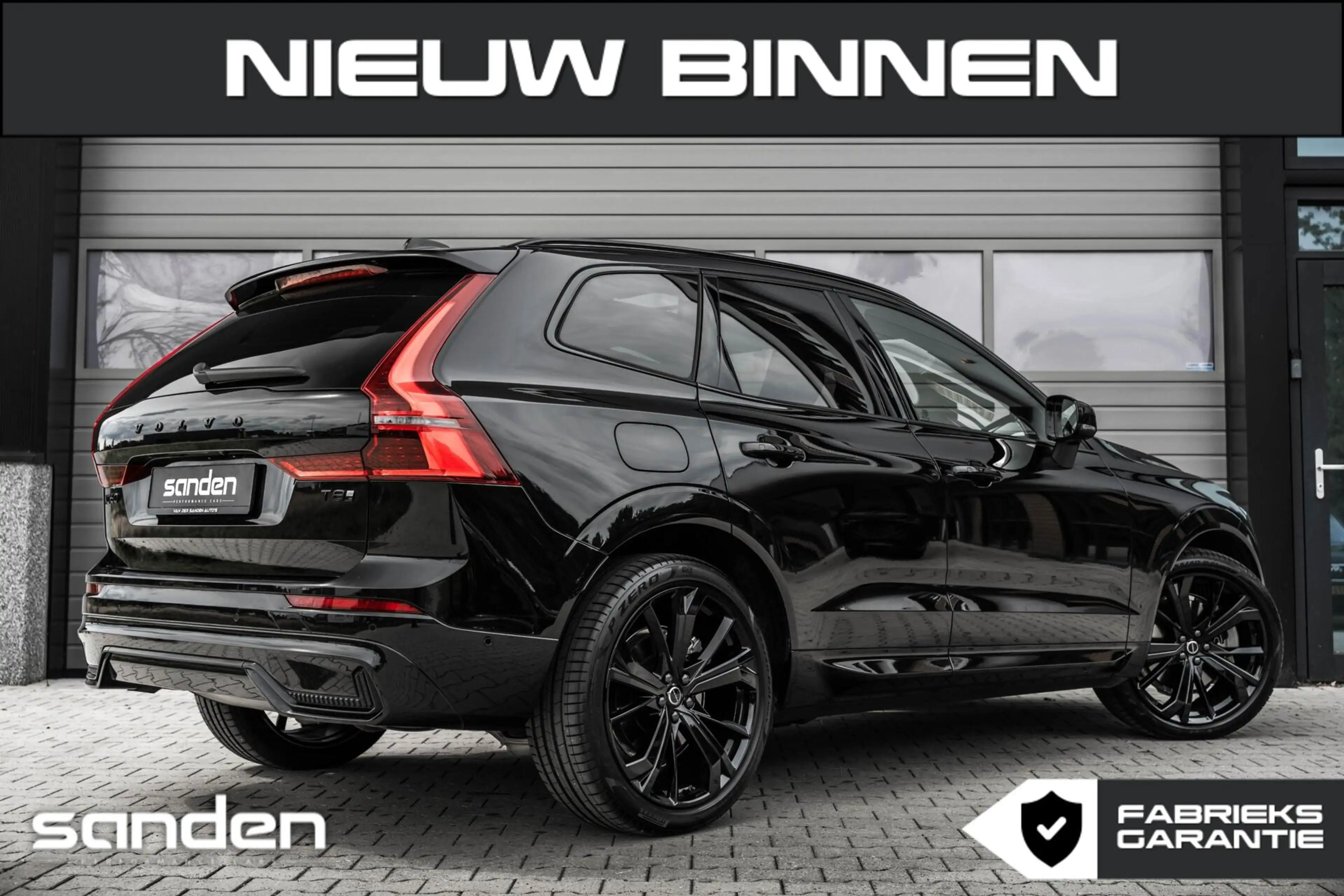 Volvo XC60 T8 AWD Black Edition|B&W|Pano|Massage|Luchtv|HUD — photo 2