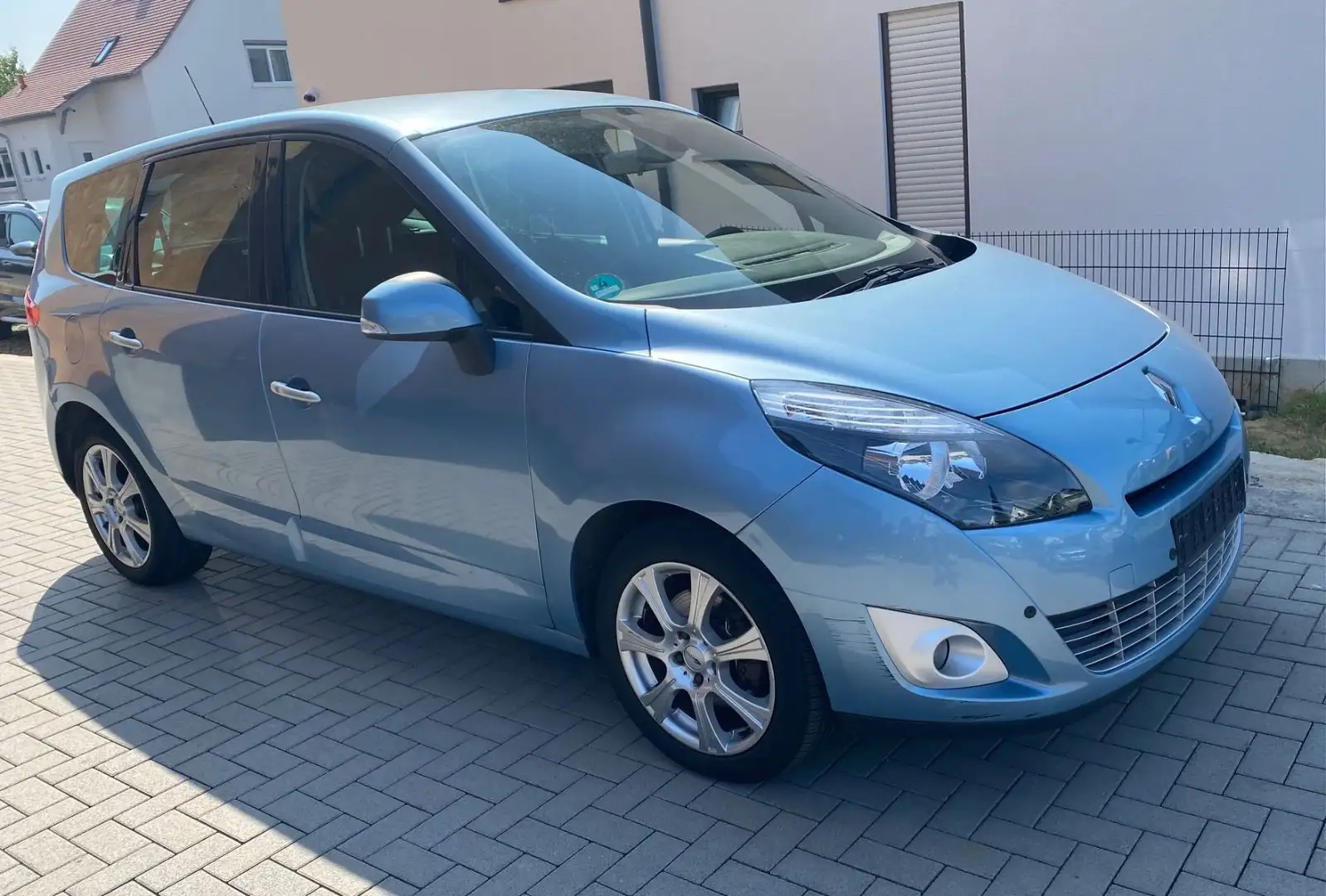 Renault Grand Scenic 2.0 Dynamique Blau - 1