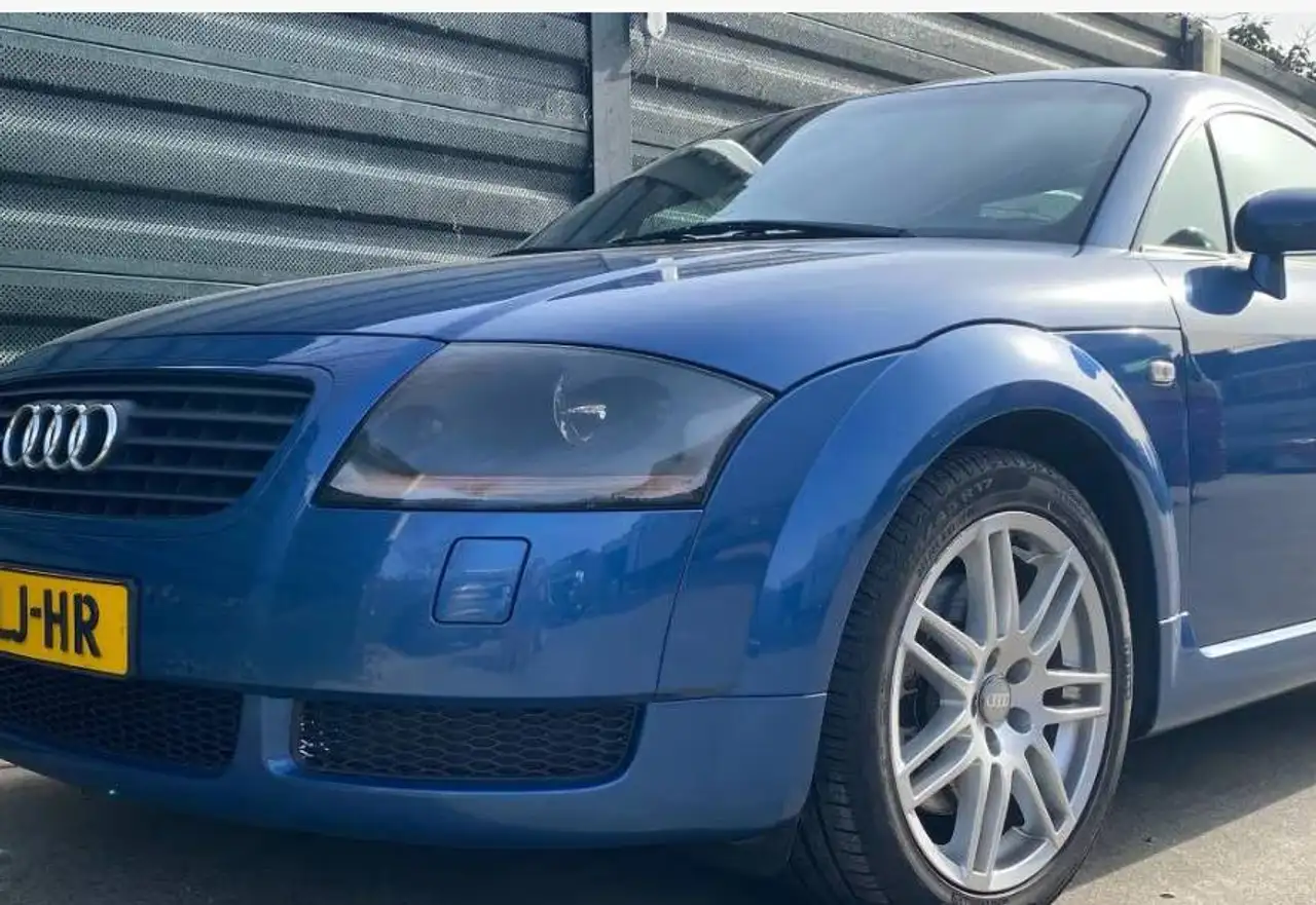 Audi TT QUATTRO, foto 2
