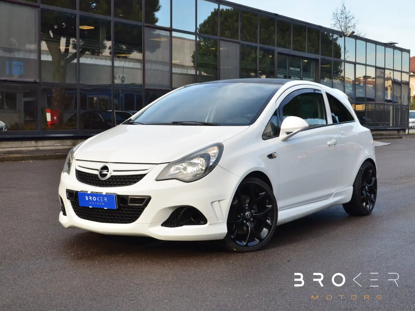 Opel Corsa 3p 1.6 turbo Opc 192cv Modifiche Motore forgiato Bianco - 1
