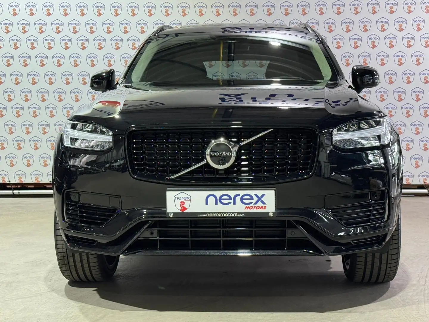 Volvo XC90 AWD Ultimate Dark | B&W | Pano | Massage | Memory Zwart - 2