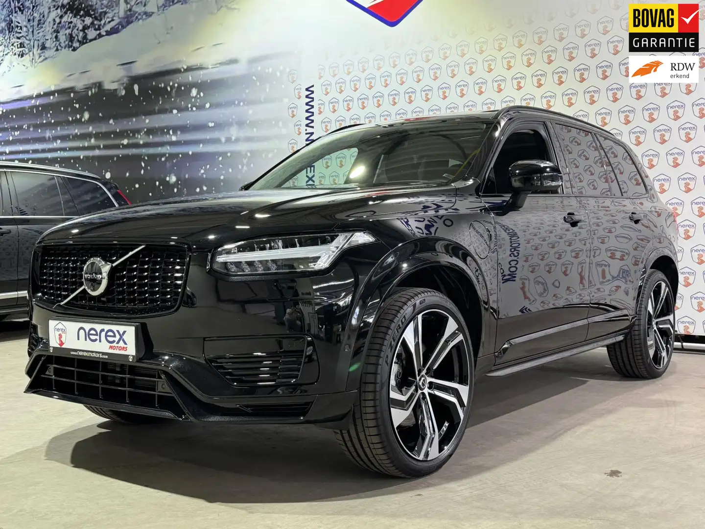 Volvo XC90 AWD Ultimate Dark | B&W | Pano | Massage | Memory Zwart - 1