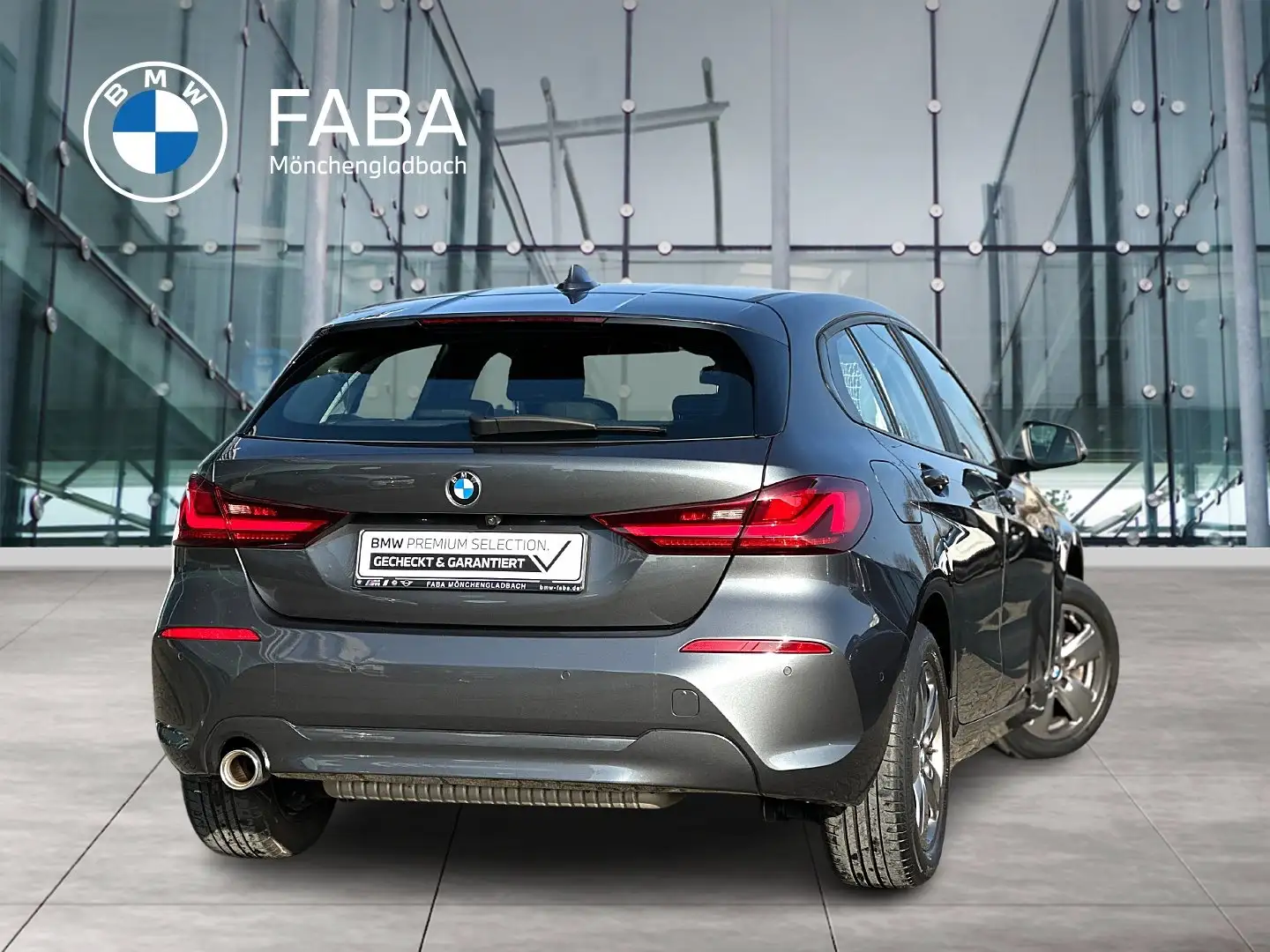 BMW 116 i Advantage DAB LED Komfortzg. Shz Grau - 2