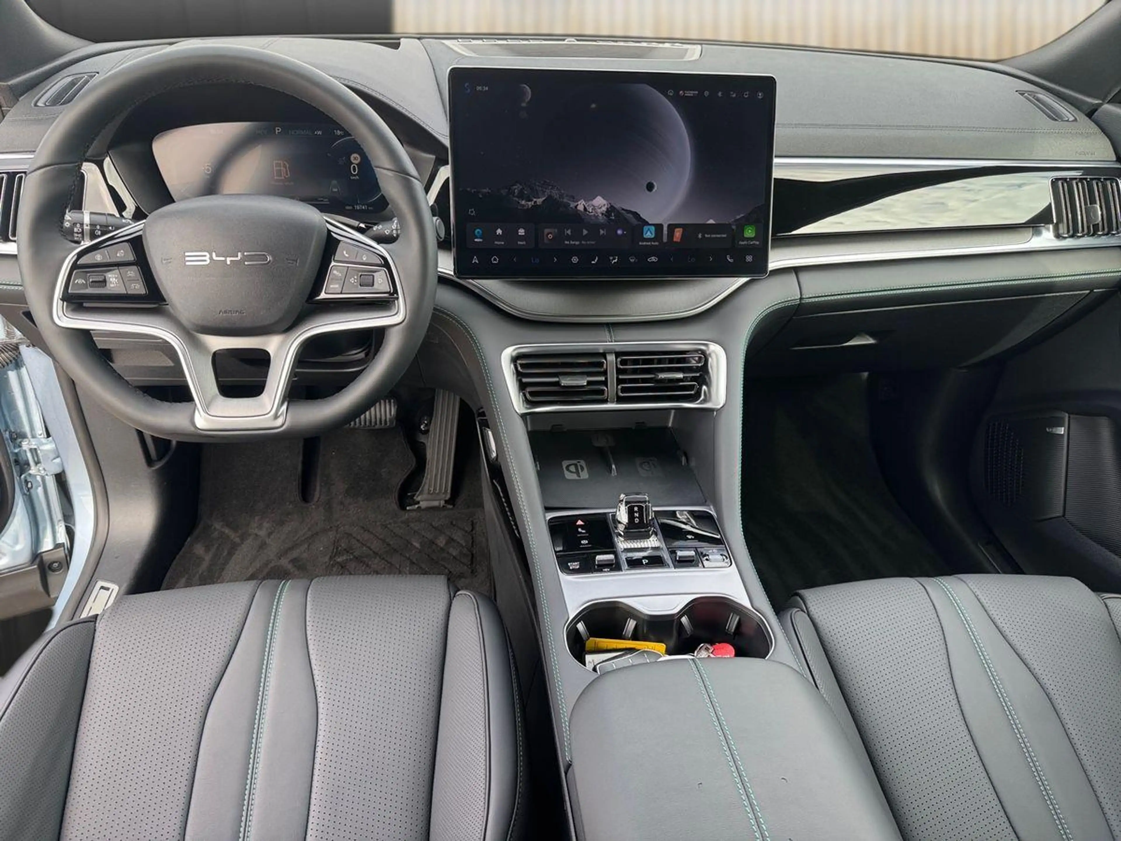 BYD Seal U DM-i 1.5 PHEV Boost Leder Pano Navi — photo 11