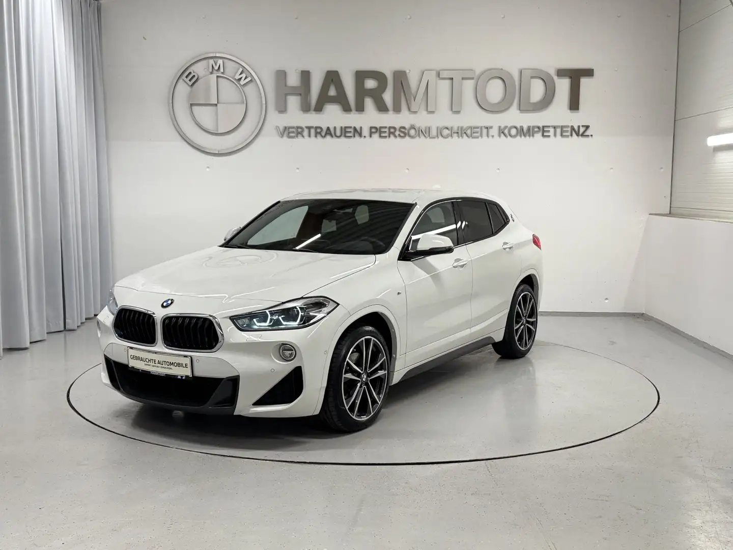 BMW X2 xDrive18d Weiß - 2