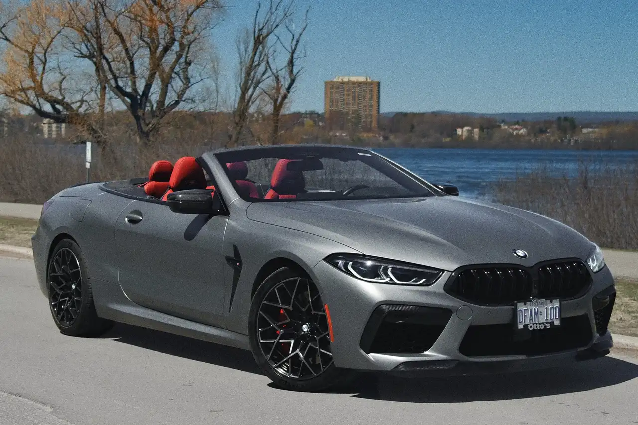 BMW M8 снимка BMW M8