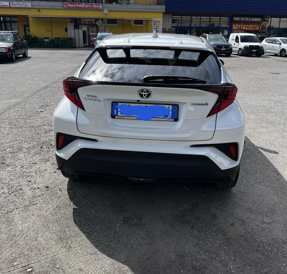 Toyota C-HR 1.8h Active e-cvt - 2