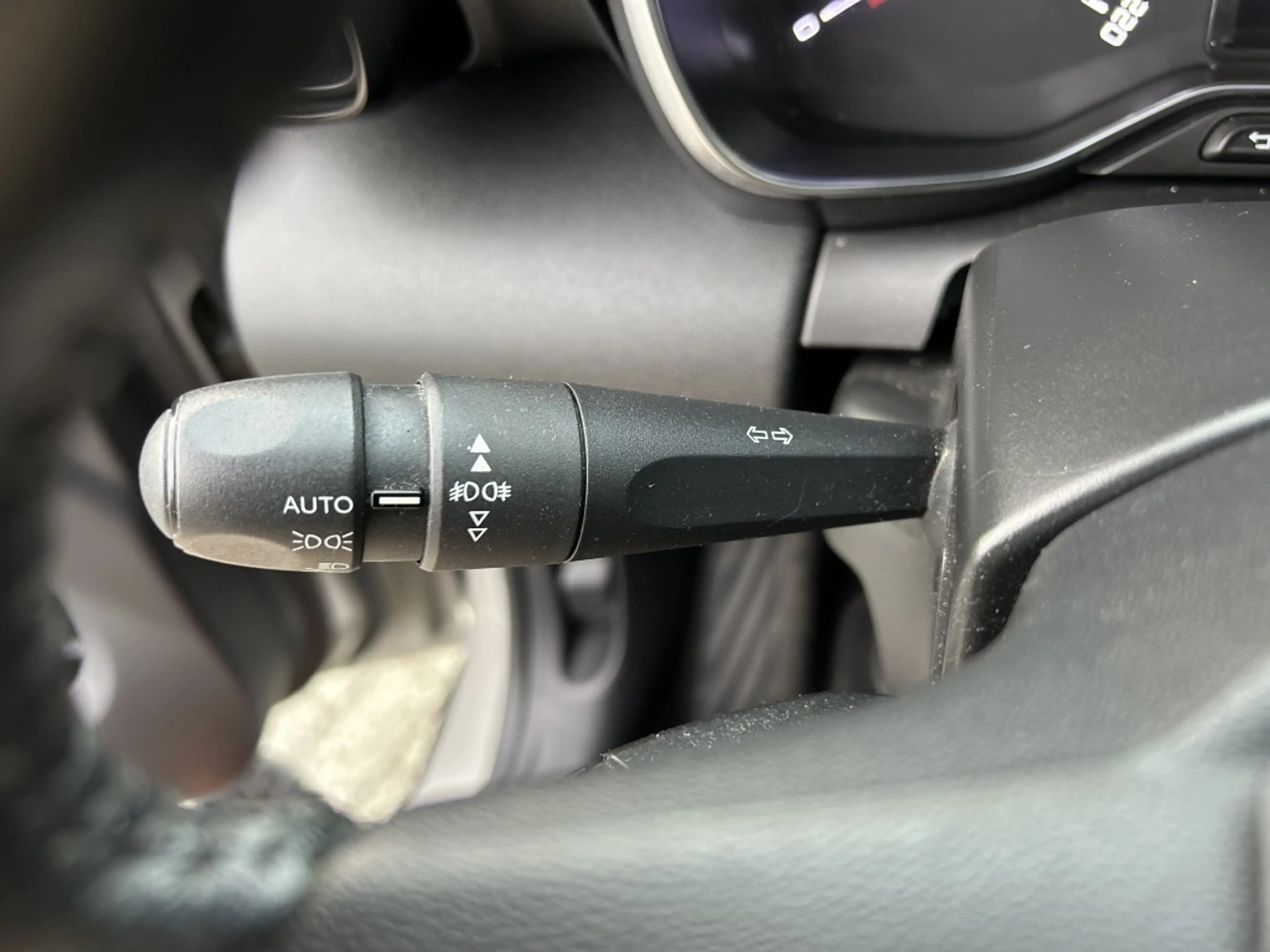 Citroen C3 Aircross 1.2 PT S&S Shine Automaat! TOPSTAAT ✅ — photo 11