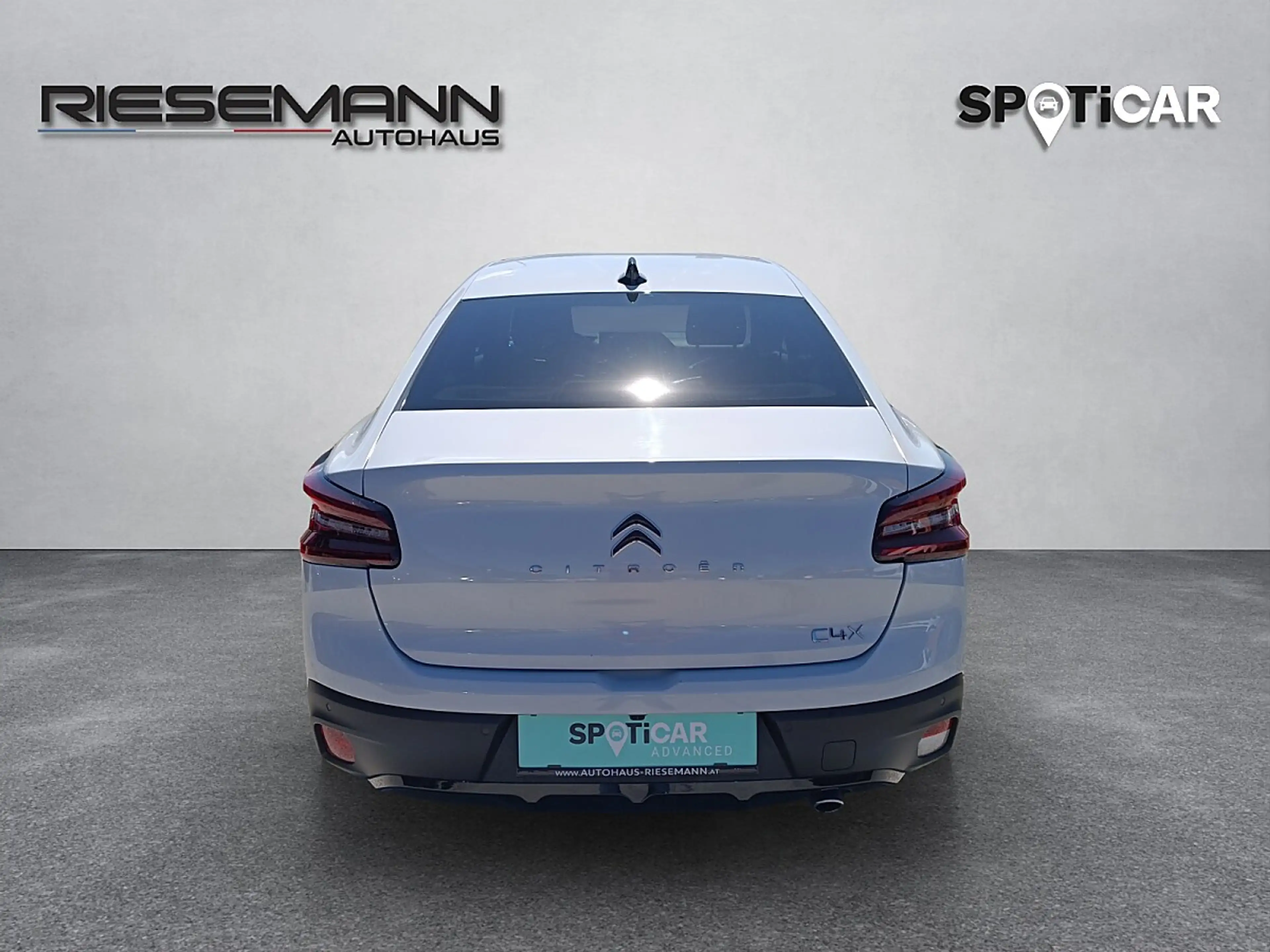 Citroen C4 X BlueHDI 130 S&S EAT8 Aut. Max — photo 5
