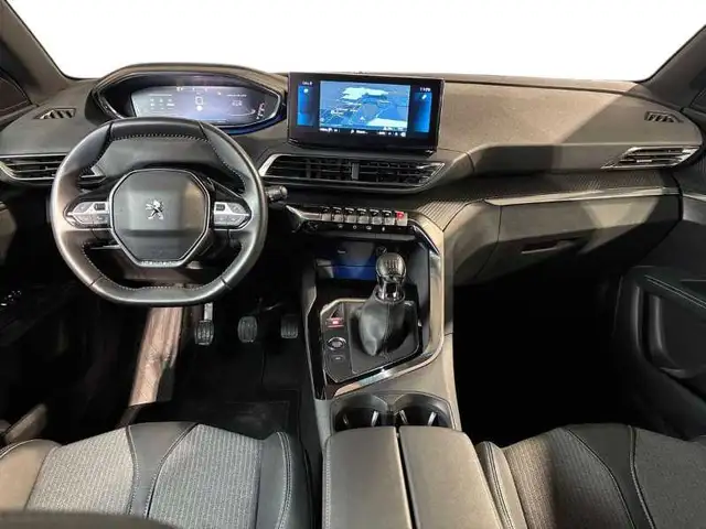 Peugeot 3008 view 13