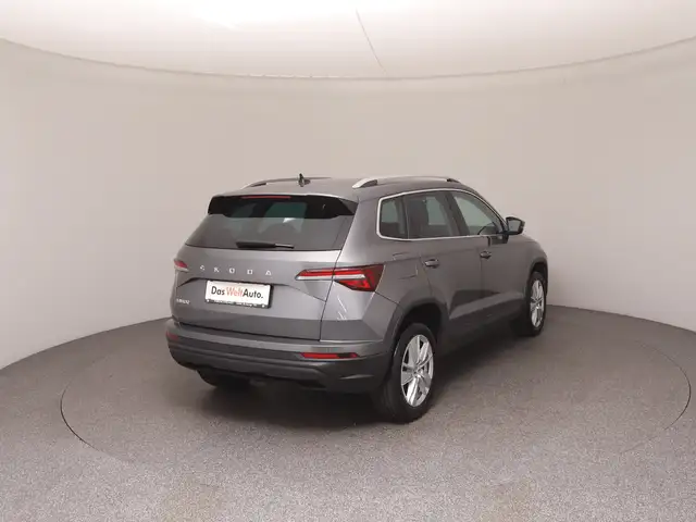 Skoda Karoq view 4