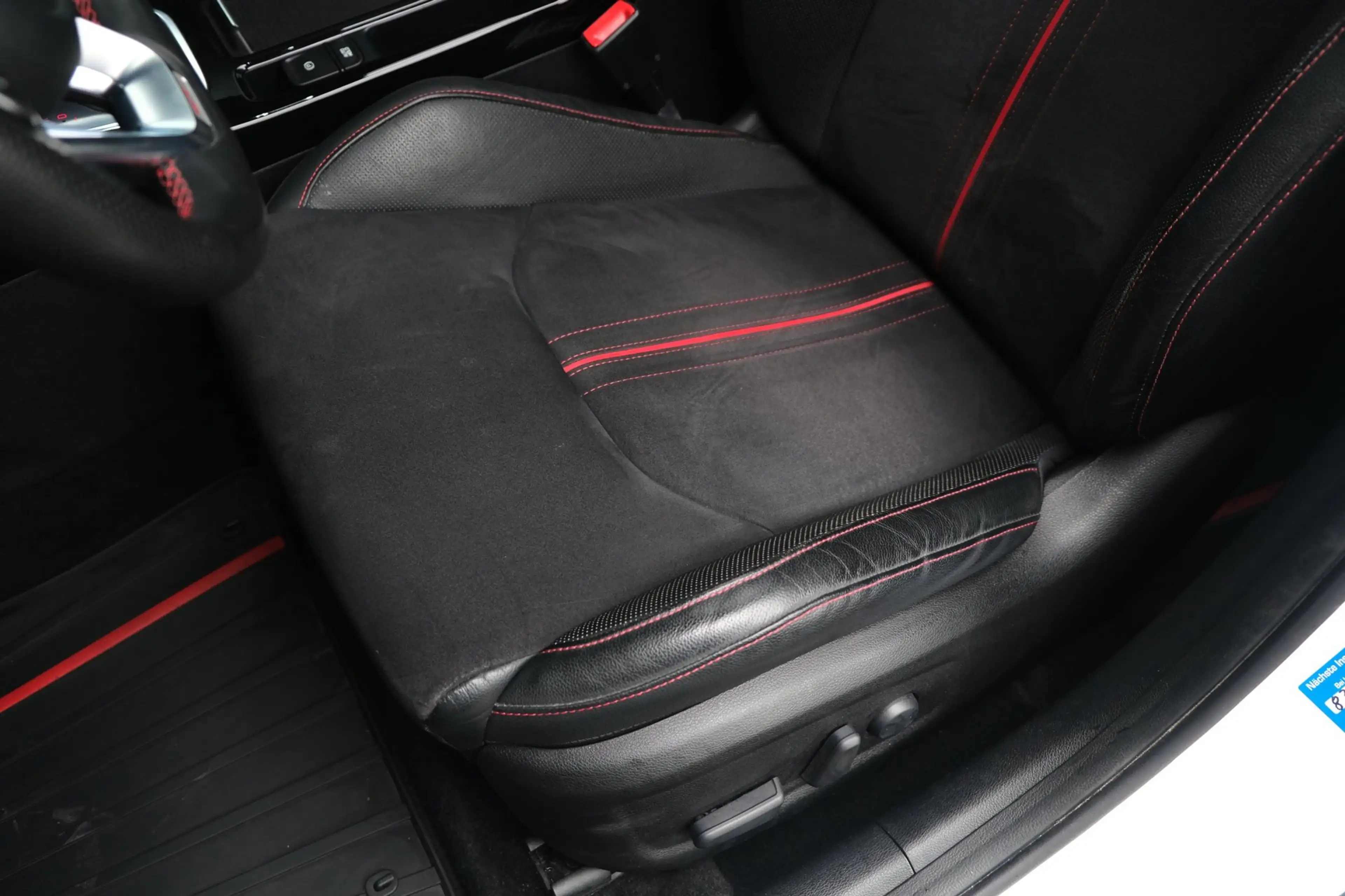 Kia ProCeed / pro_cee'd 1.6 T-GDI 204pk GT-Line Aut Pano Navi Cam — photo 5