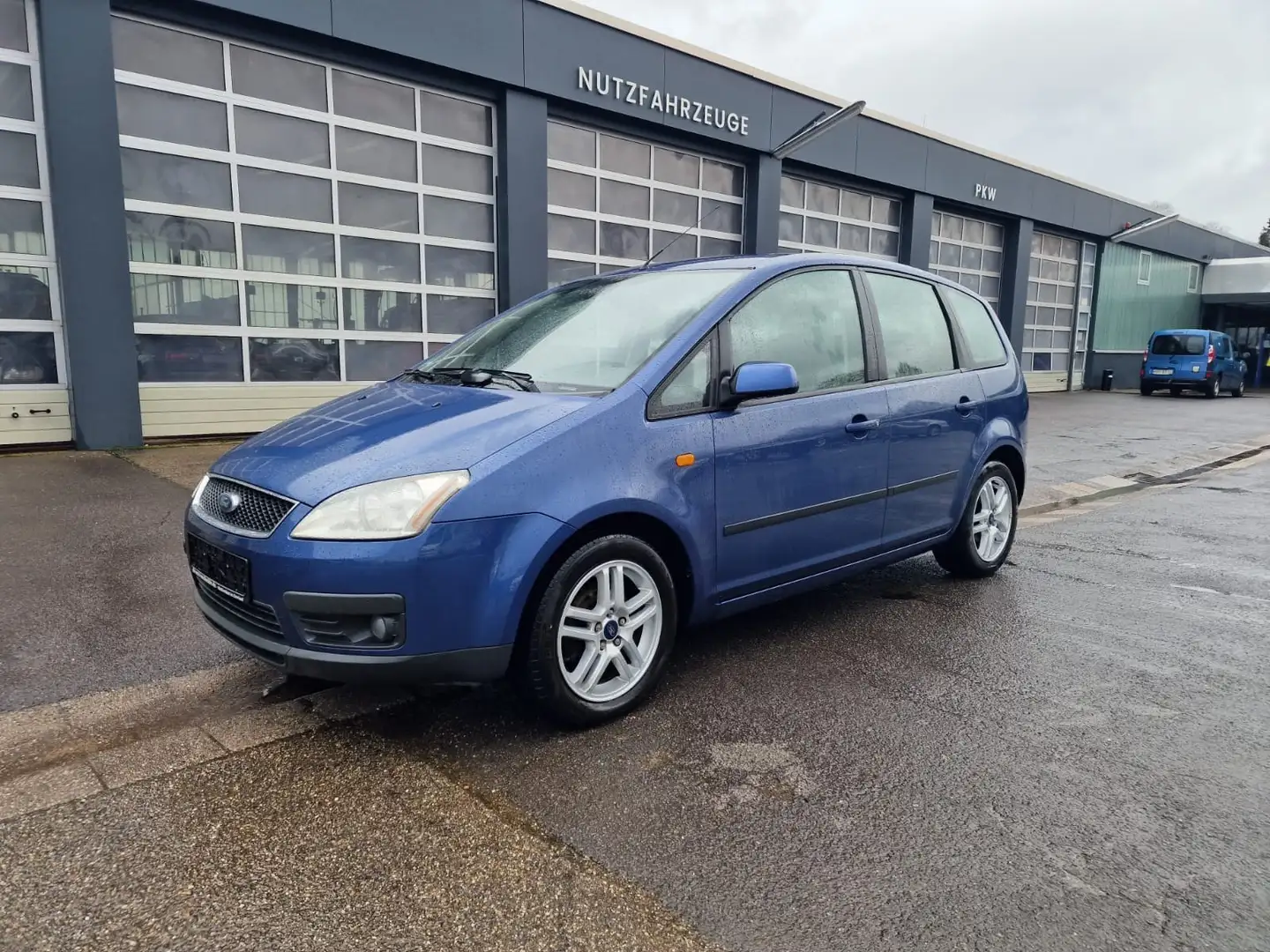 Ford C-Max Ford C Max 1,8.   Benzen - 1