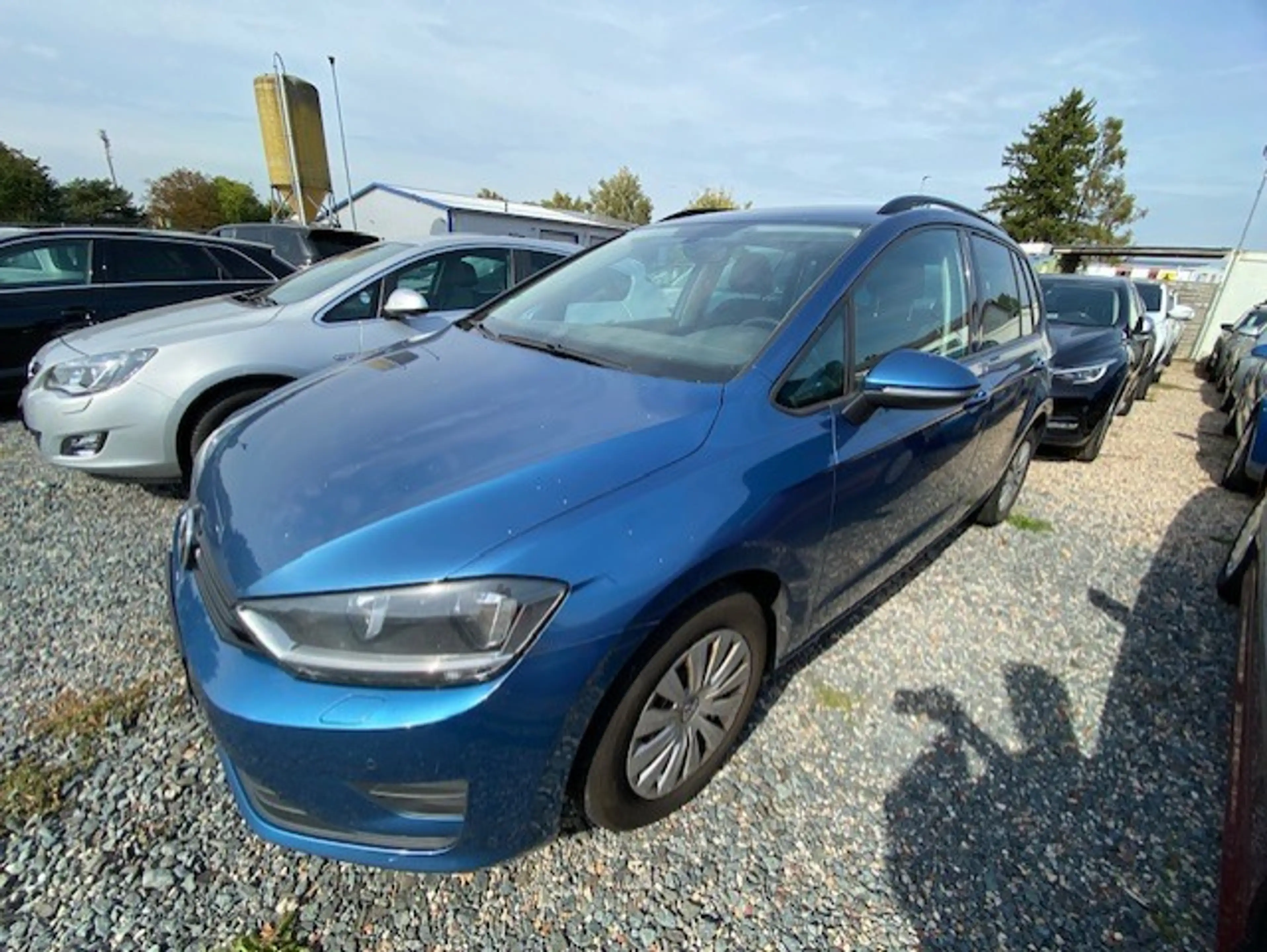 Volkswagen Golf Sportsvan Trendline BMT/Start-Stop — photo 2