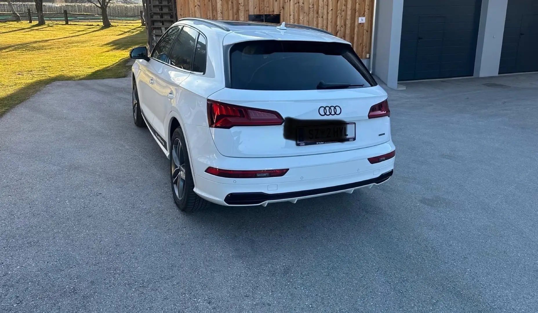 Audi Q5 3,0 TDI quattro sport Aut. Weiß - 2