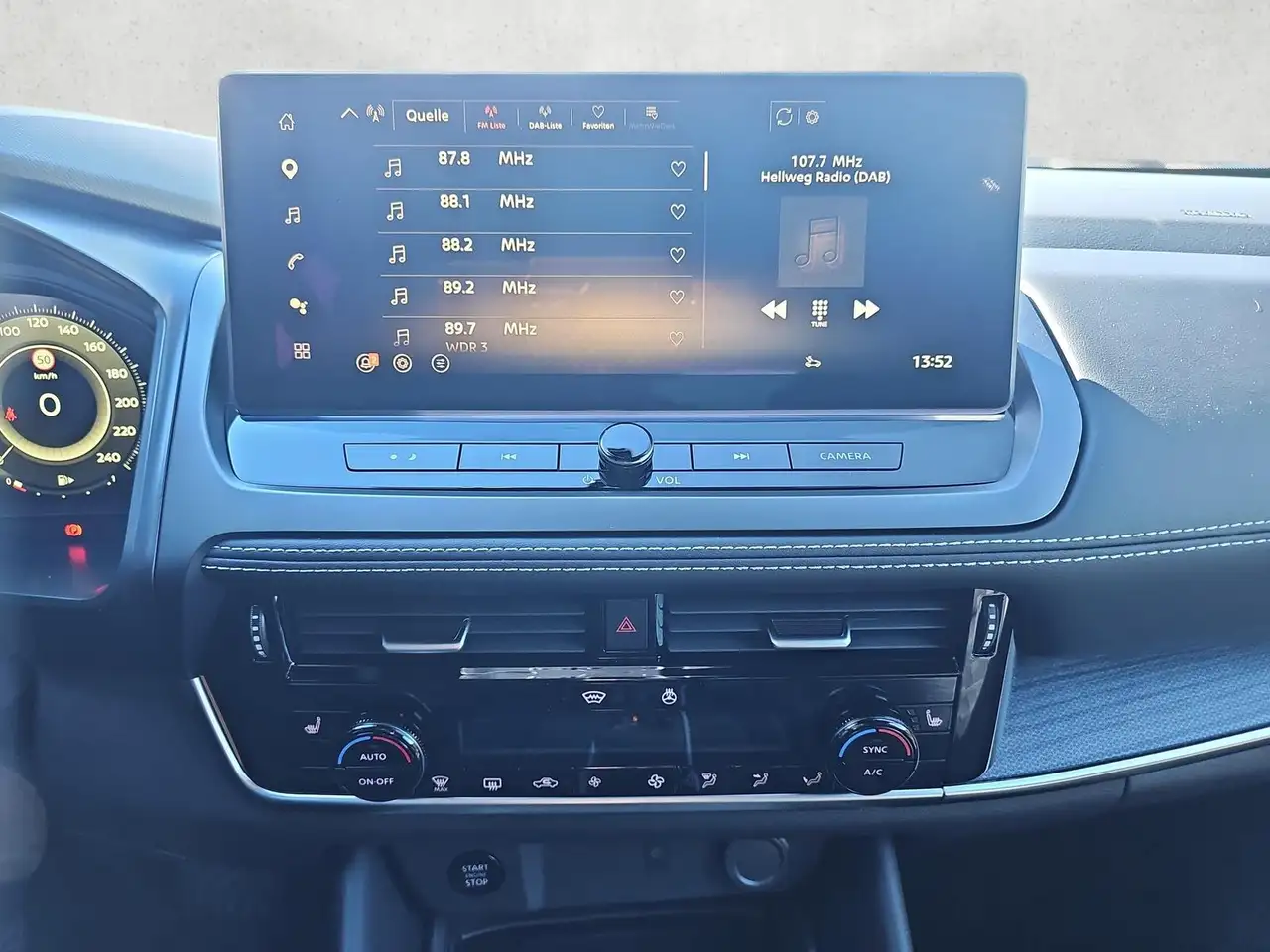 Nissan Qashqai 1.3 DIG-T X-Tronic Tekna Winterpaket 13
