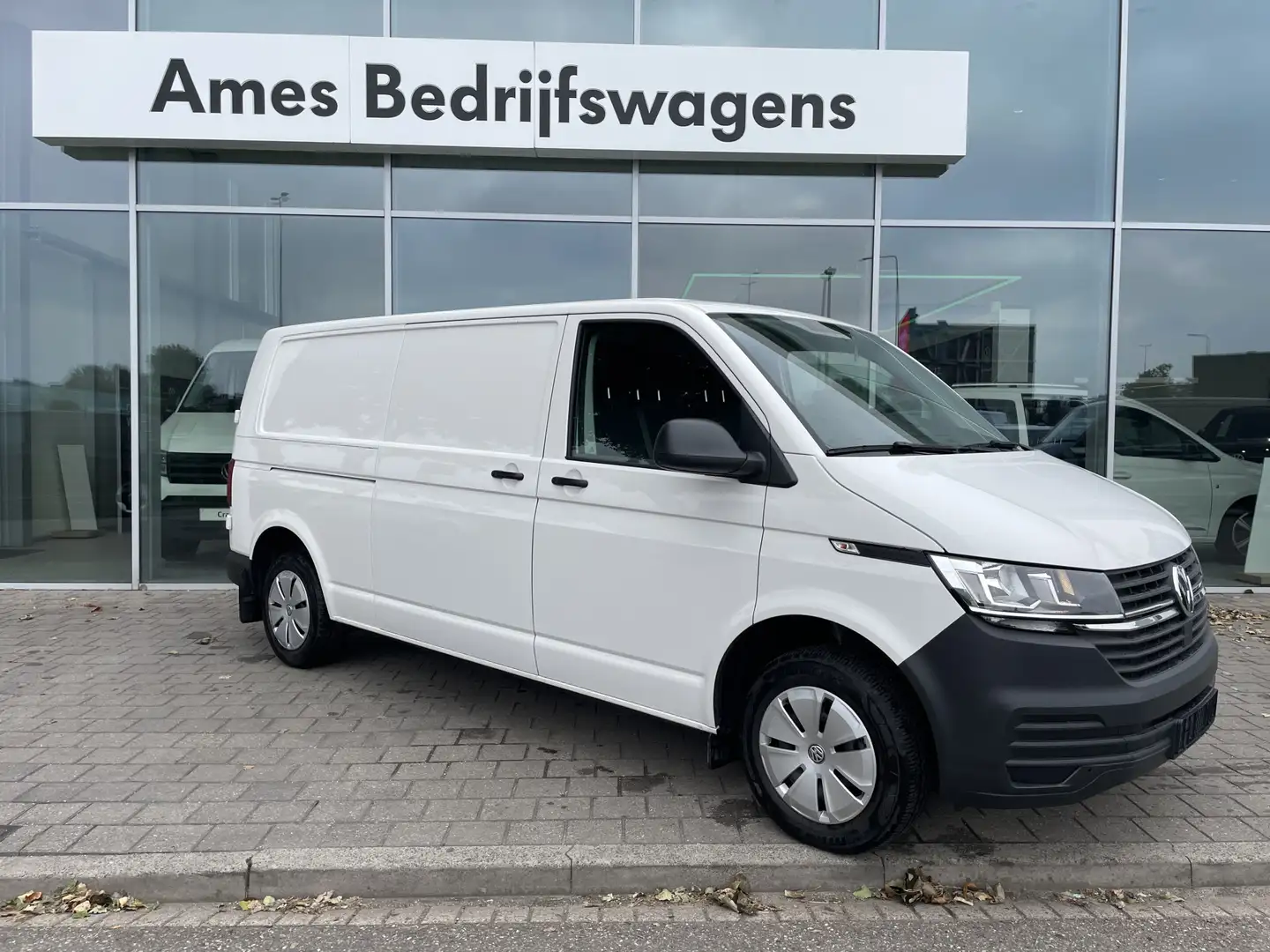 Volkswagen Transporter 2.0 TDI L2 EU6 81 kW / 110 pk | Bluetooth | Airco Blanc - 2