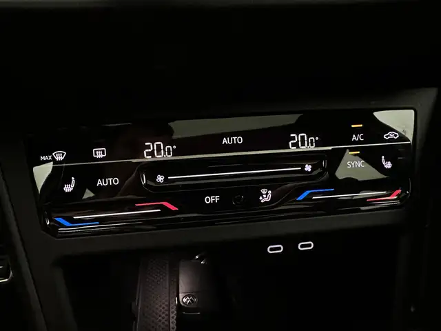 Volkswagen Polo view 26