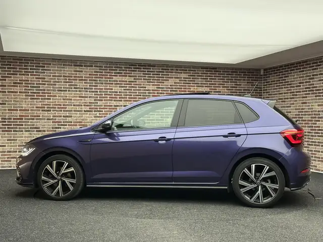 Volkswagen Polo view 6