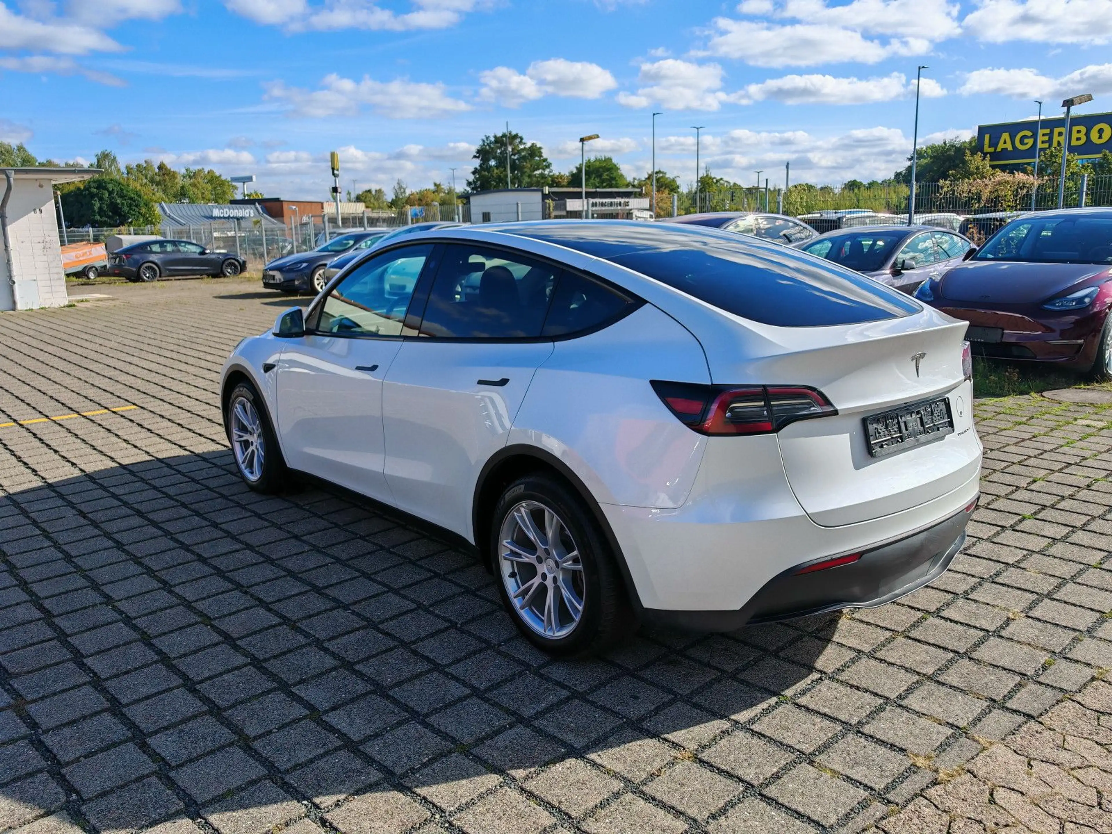 Tesla Model Y LongRange AWD |  SoH 91,8% — photo 13