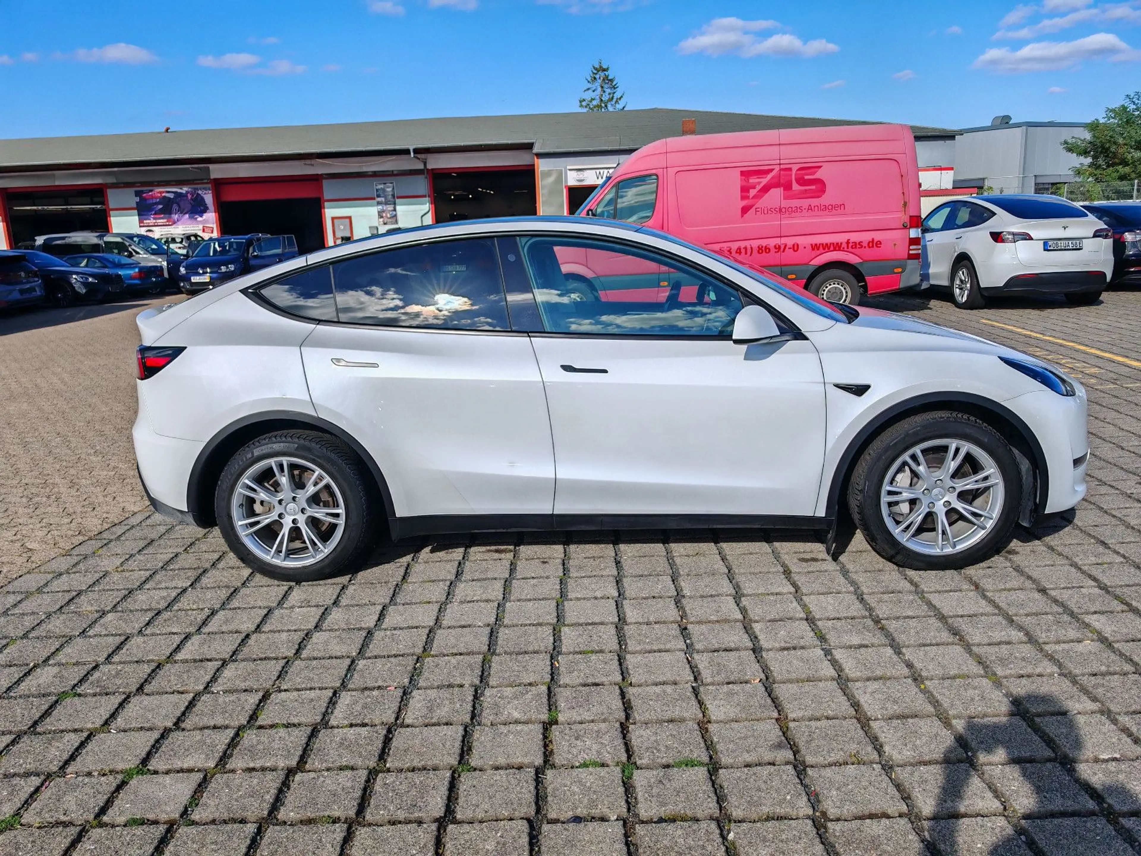 Tesla Model Y LongRange AWD |  SoH 91,8% — photo 10
