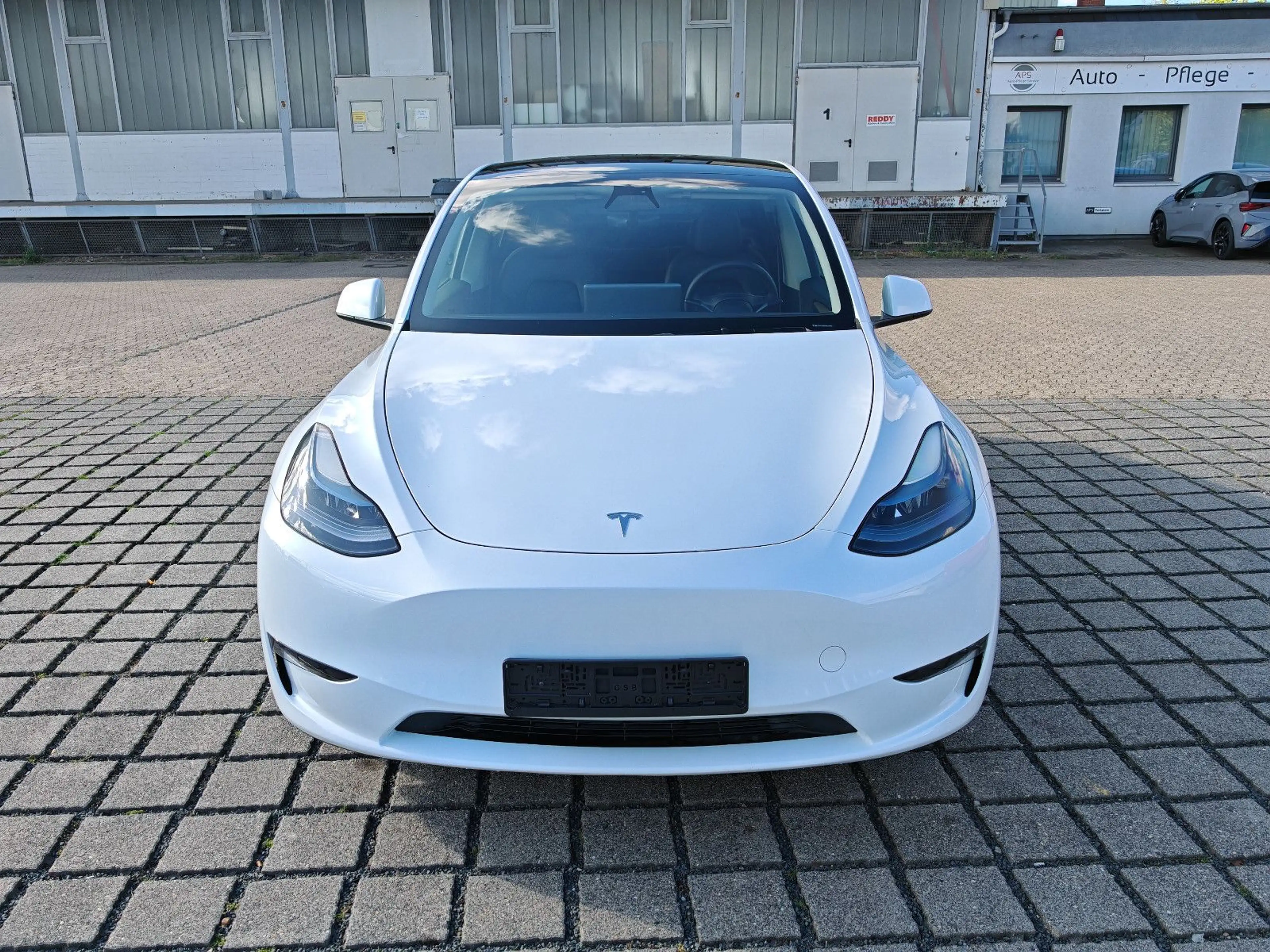 Tesla Model Y LongRange AWD |  SoH 91,8% — photo 9