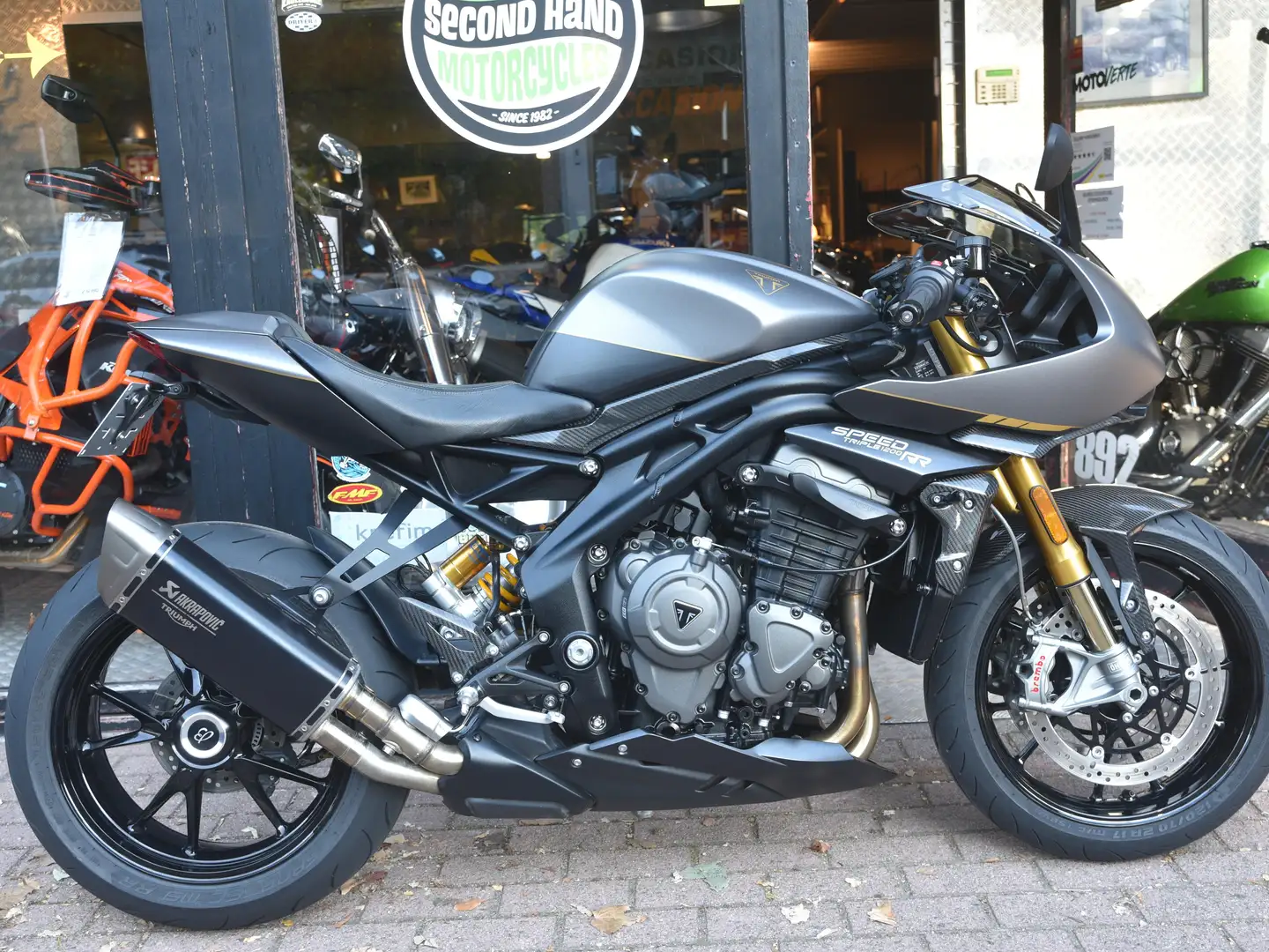Triumph Speed Triple 1200 RR BREITLING 205/270 ***MOTOVERTE.BE*** Grijs - 2