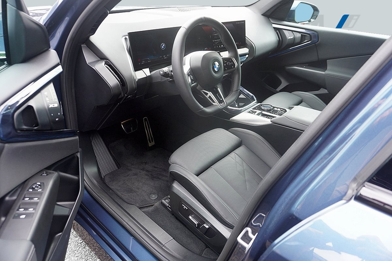 BMW X3 20 xDrive M Sport AHK eSitze Kamera DrivingAssista — photo 3