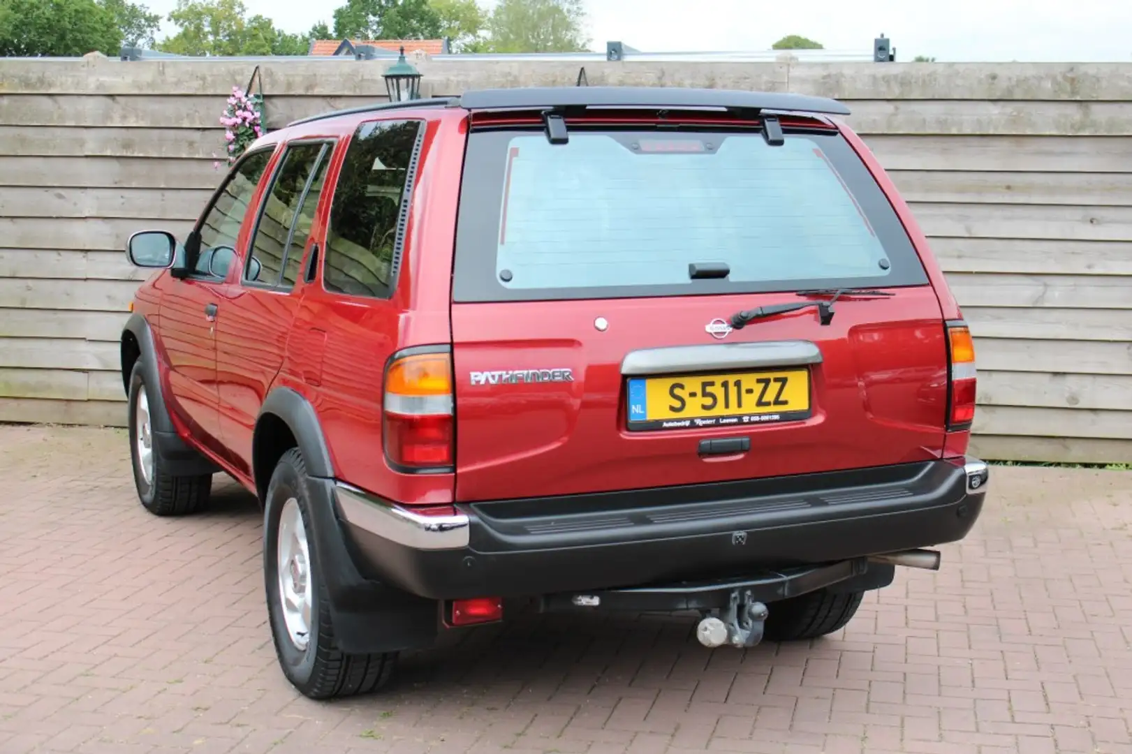 Nissan Pathfinder 3.3 V6 150pk 4WD automaat ECC/carplay/stoelverw./n Rot - 2