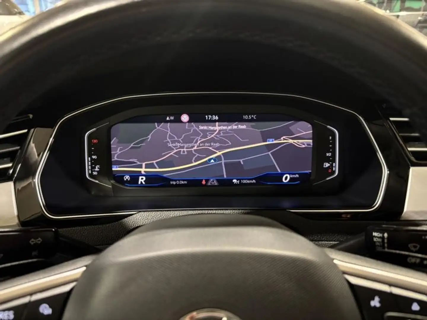 Volkswagen Passat Variant 2,0DSG SKY VIRTUAL COCKPIT KAMERA STANDHEIZUNG Schwarz - 2