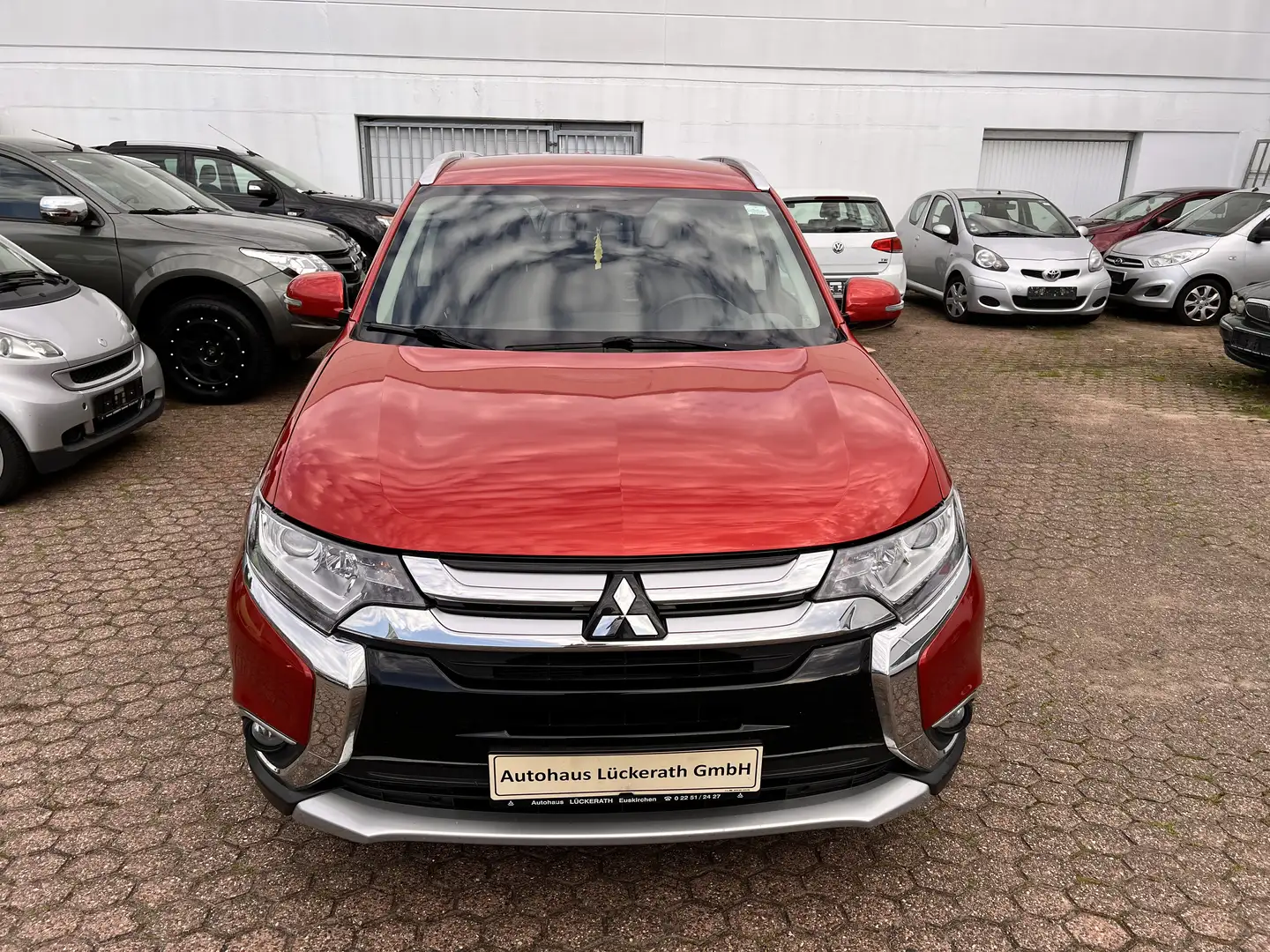 Mitsubishi Outlander Outlander 2.0 2WD CVT Edition 100 Rouge - 2
