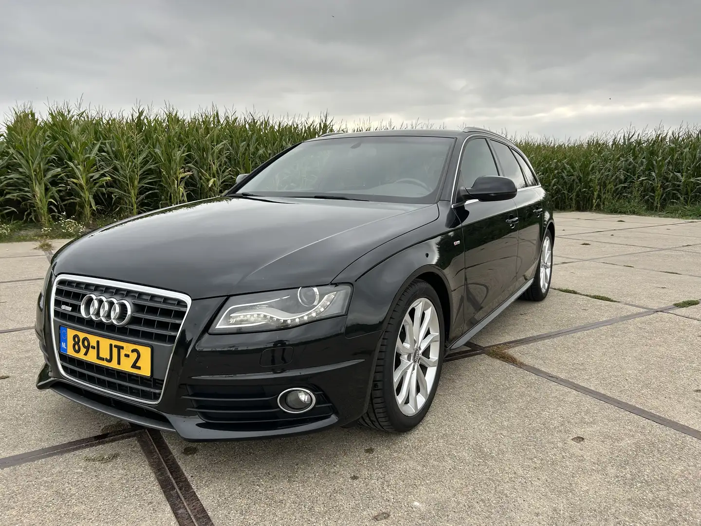 Audi A4 A4 2.0 TFSI S edition Чорний - 1