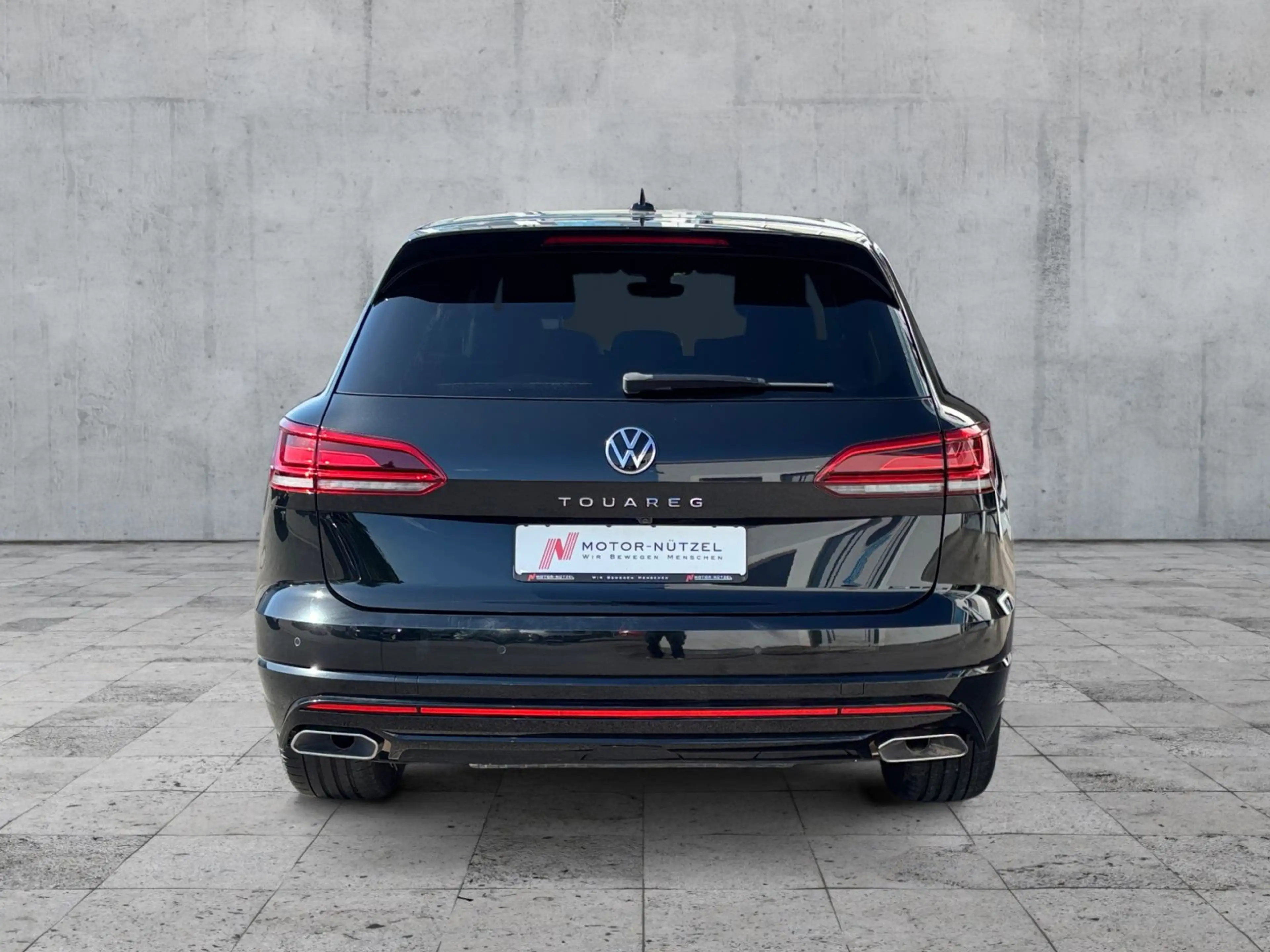 Volkswagen Touareg 3.0 TDI 4M R-LINE LED+NAV+RFK+AHK+STDHZG — photo 5
