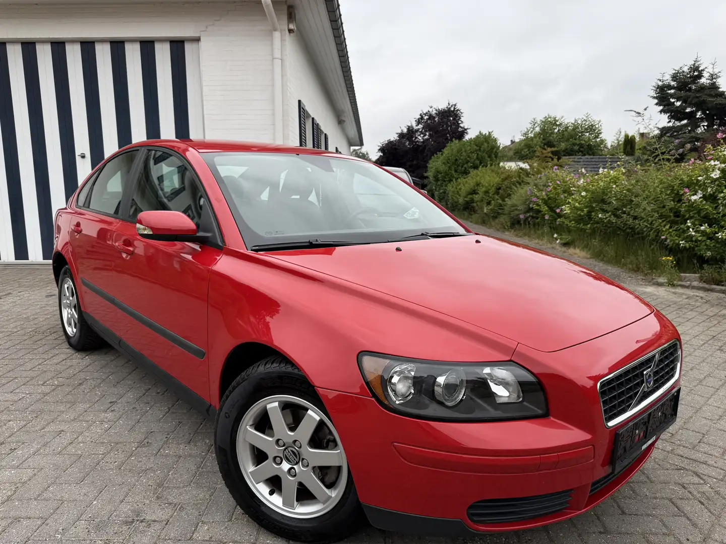 Volvo S40 1.8 Kinetic Czerwony - 2