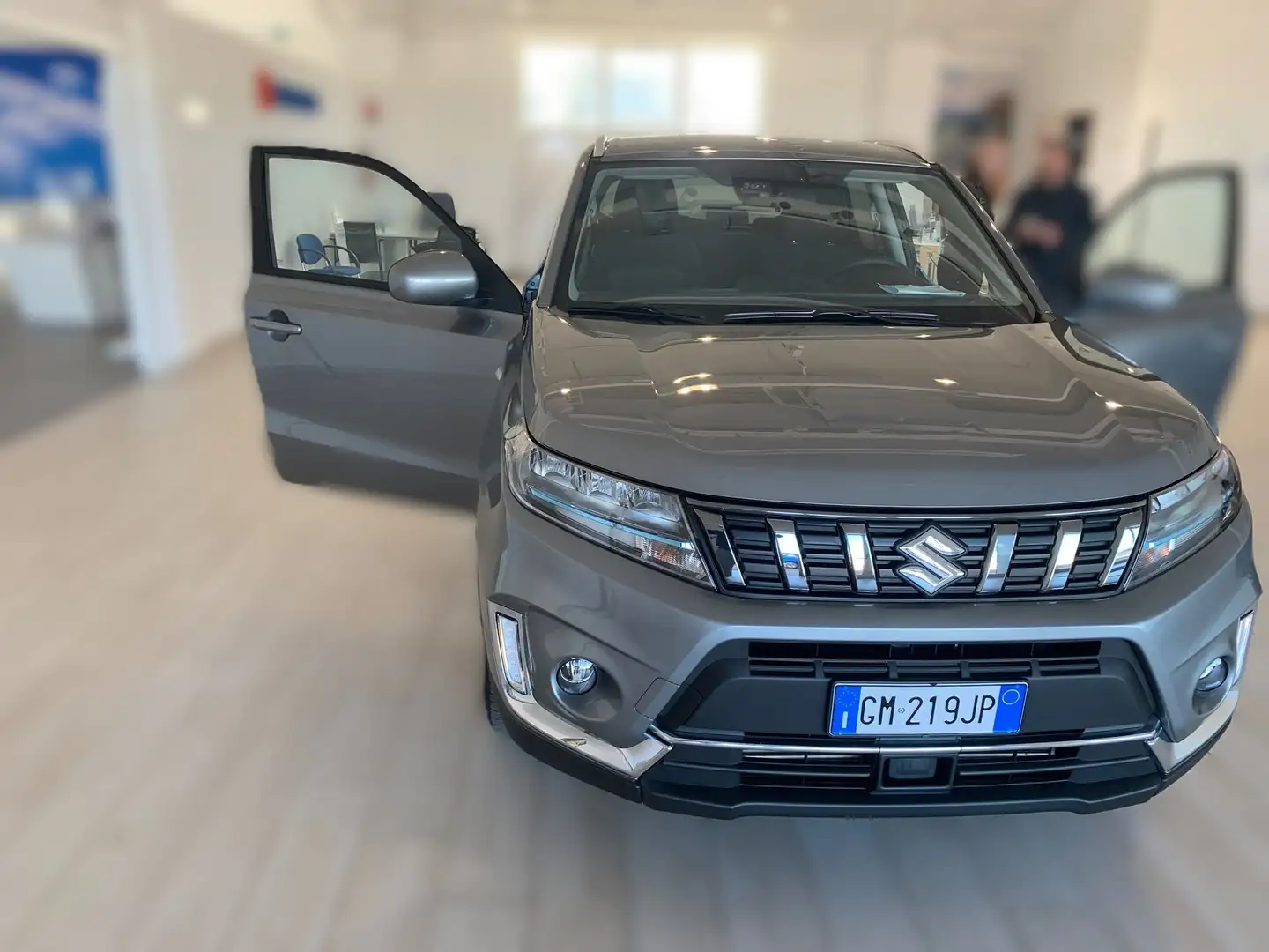 Suzuki Vitara Vitara+II+2018+1.4h+Cool+2wd Szürke - 1