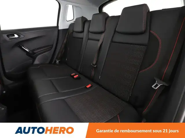 Peugeot 2008 view 15