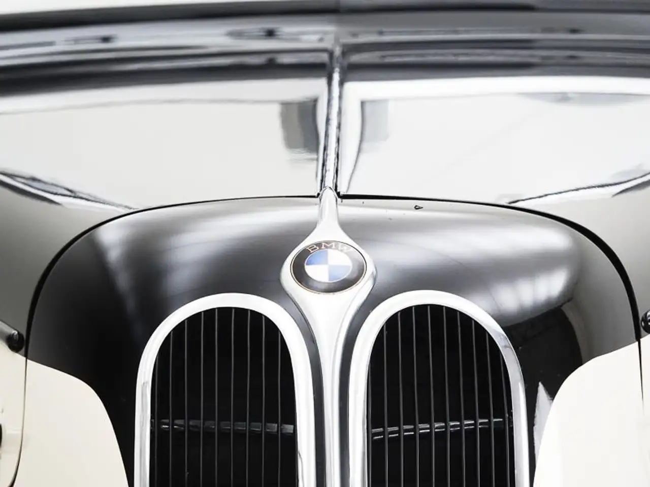 BMW 335 Cabriolet by Autenrieth '39 CH0192, foto 10
