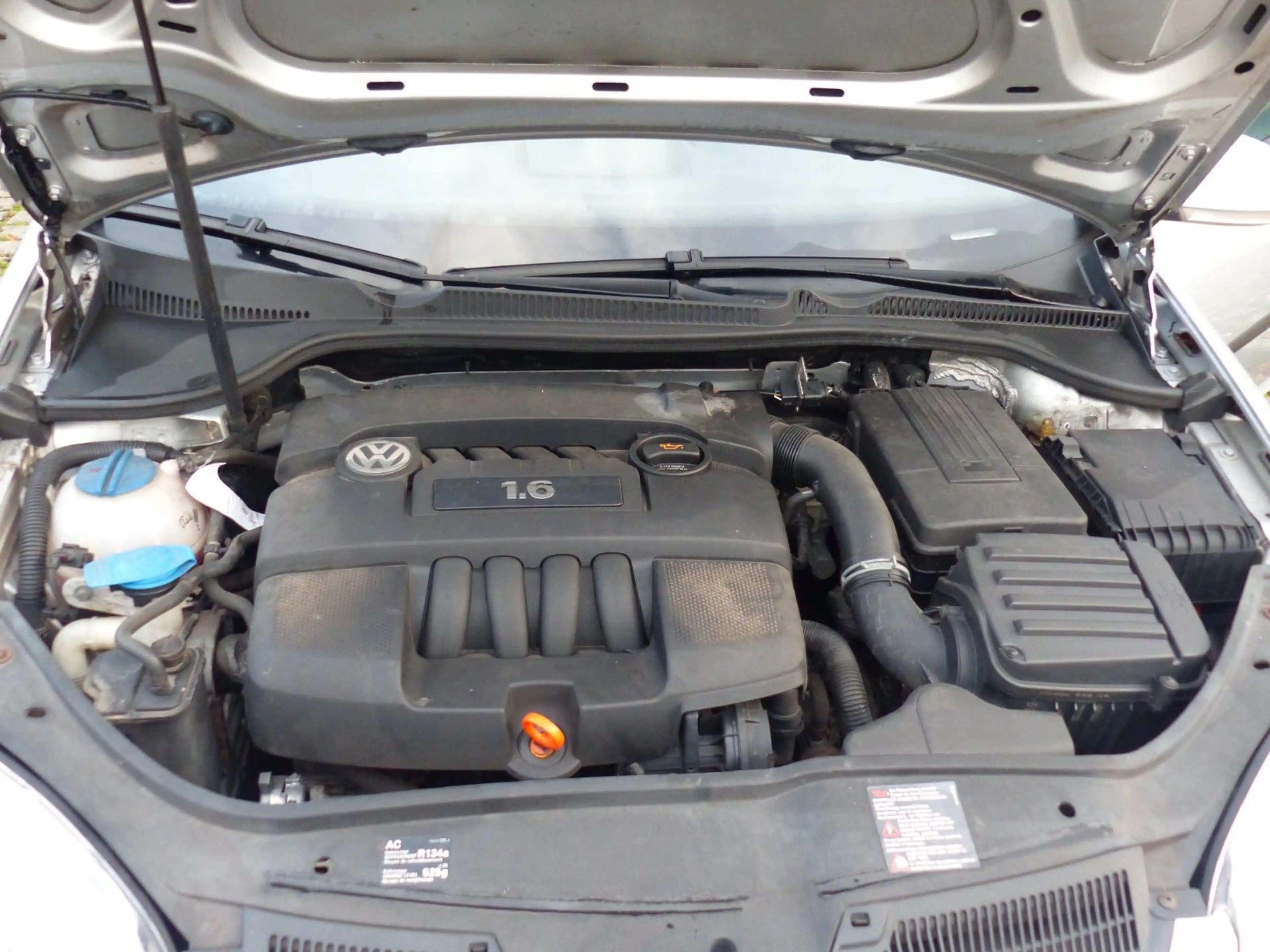 Volkswagen Golf *V*Lim*Trendline*1.Hand*TÜV NEU*Klima* — photo 9