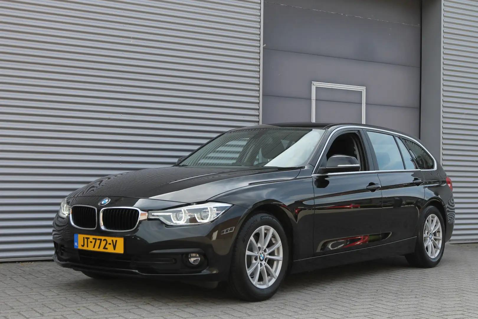 BMW 320 3-serie Touring 320d EDE Centennial Executive I Au Schwarz - 1