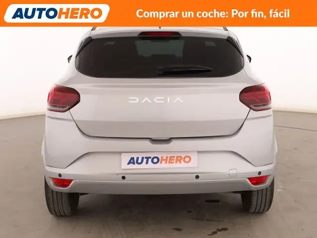 Dacia Sandero view 5