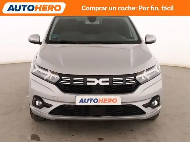 Dacia Sandero view 9