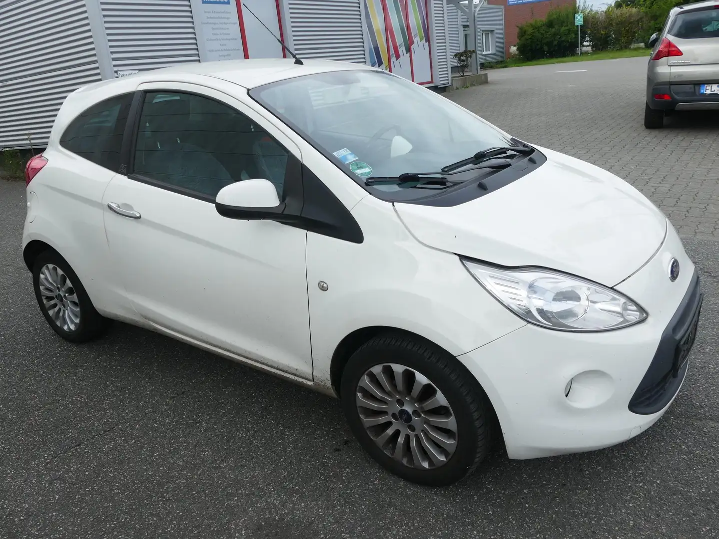Ford Ka/Ka+ Ka 1.2 Titanium Klimaautomatik HU/AU 10/2025 Weiß - 2