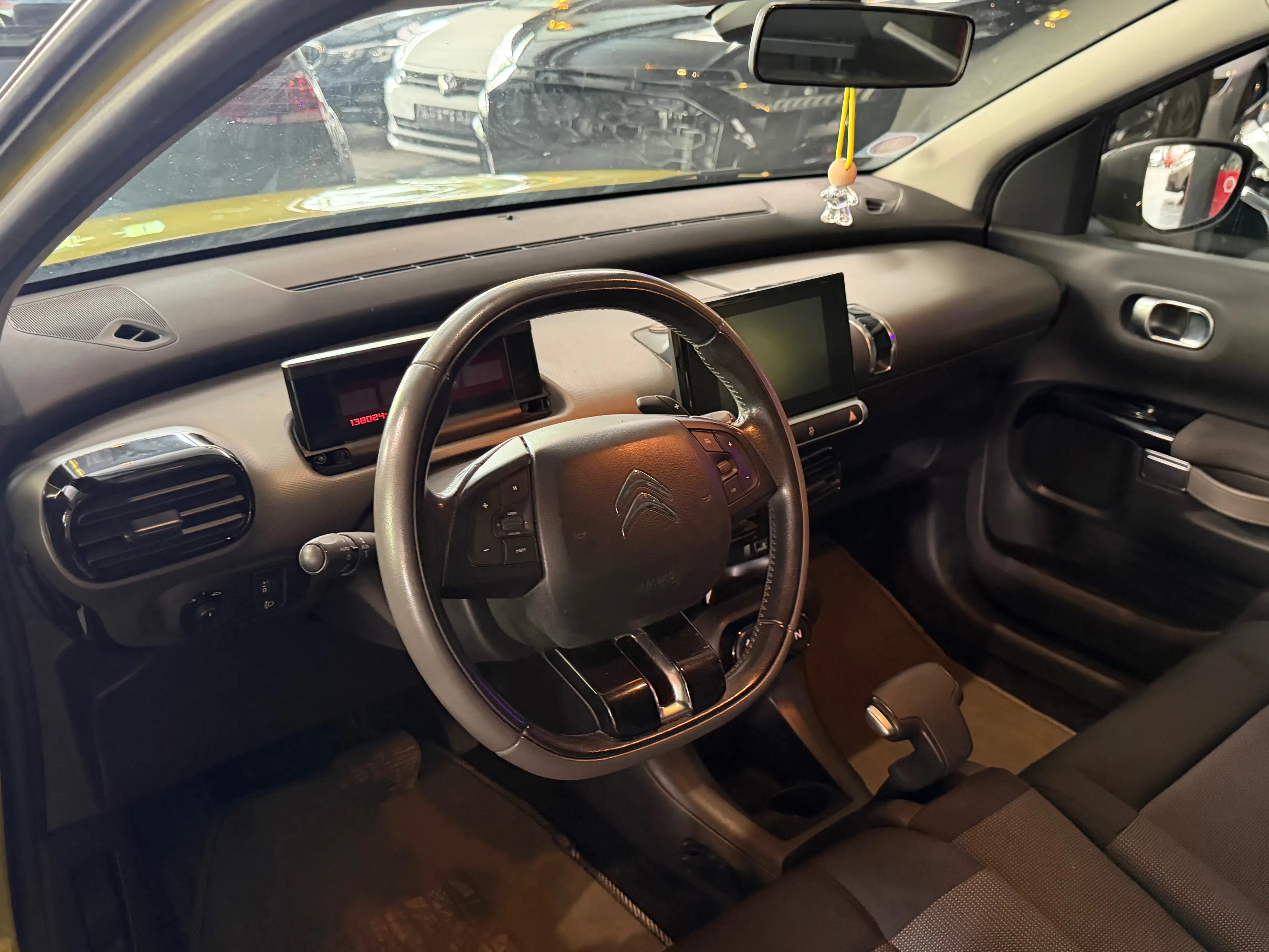 Citroen C4 Cactus C4 Cactus 1.2 Feel/12 mois de garantie/AUTOMATIQUE — photo 9