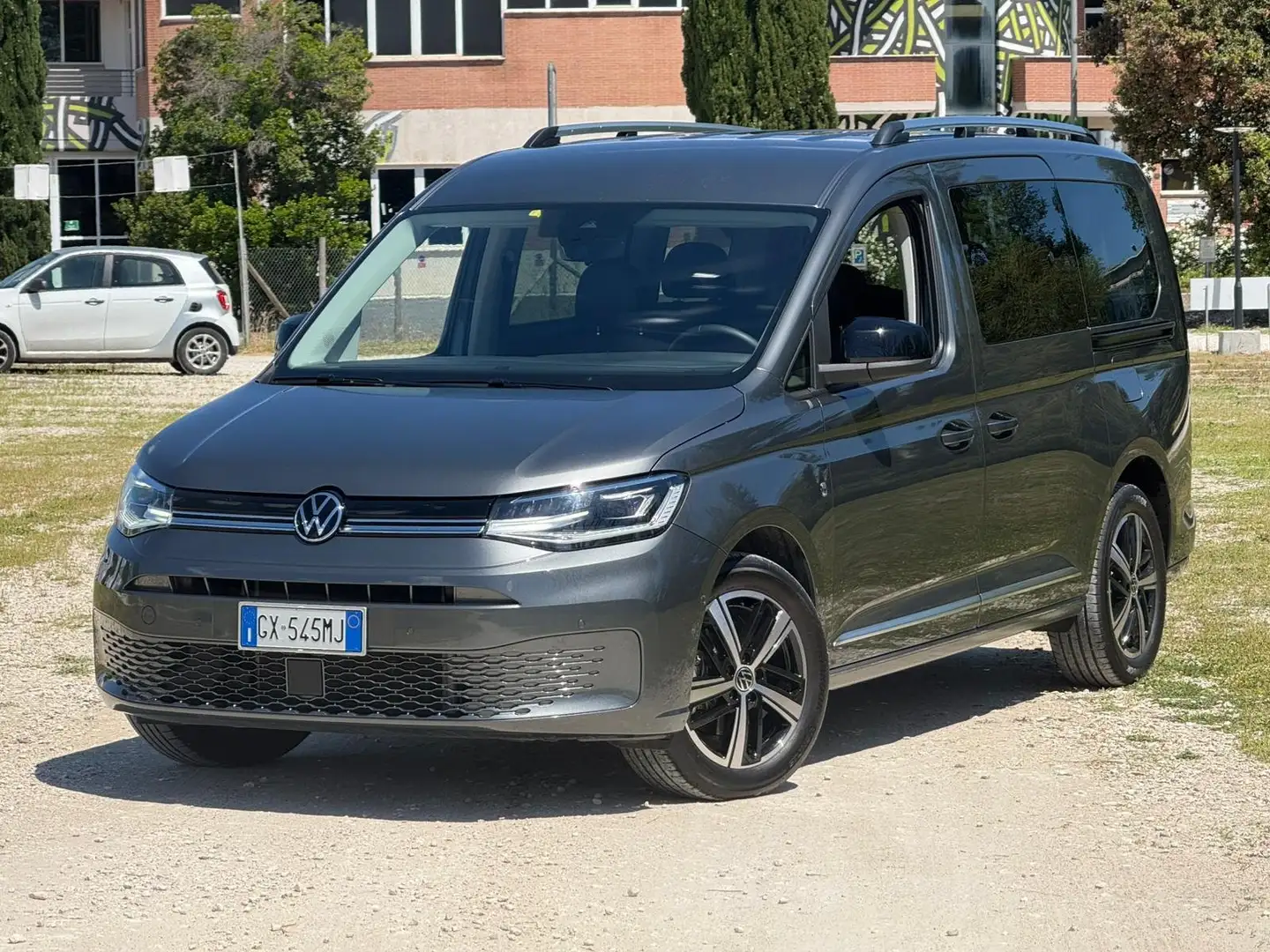 Volkswagen Caddy Maxi Style 2.0 TDI 90 kW DSG IVA Esposta LEASING Grigio - 1
