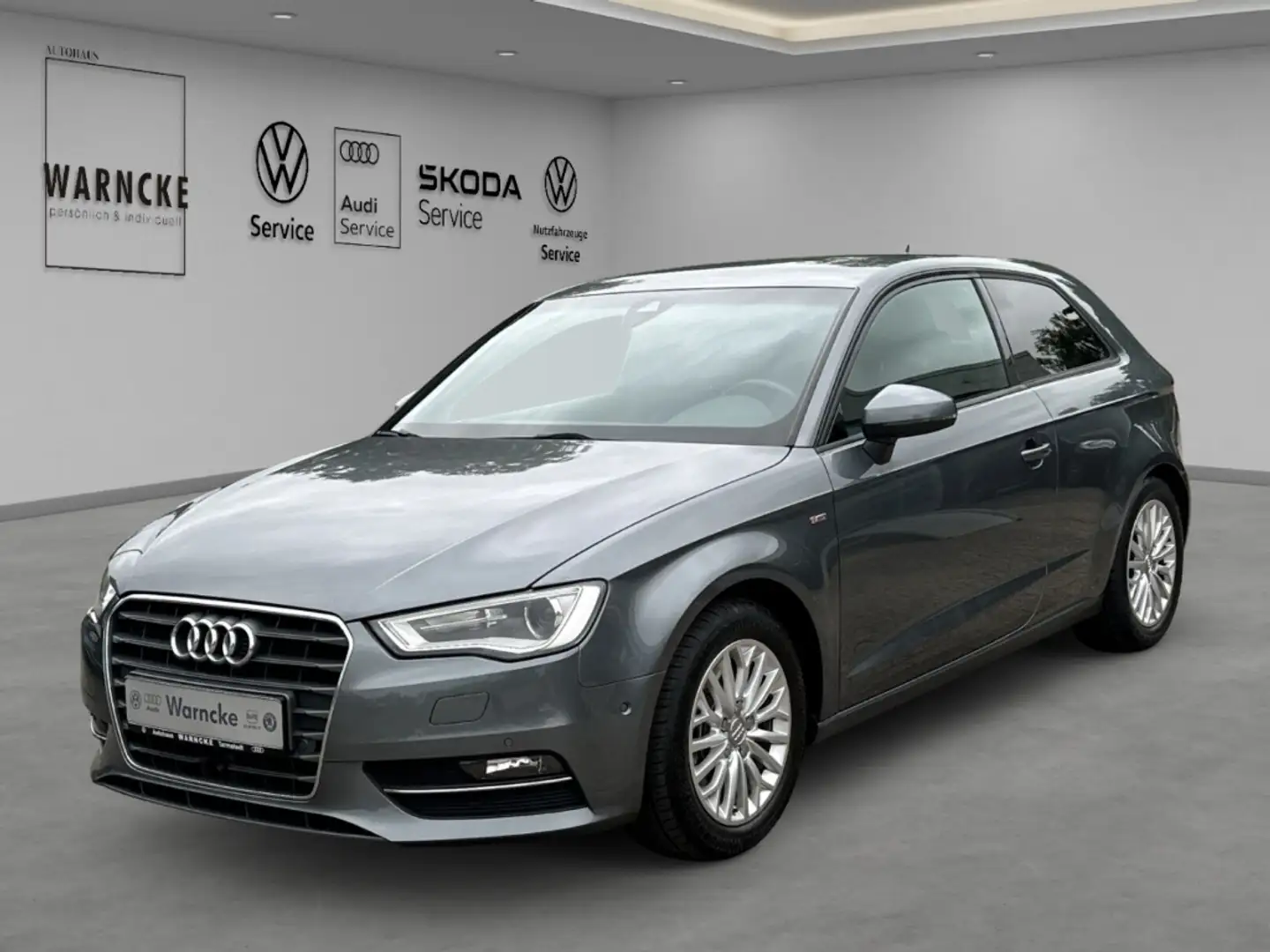 Audi A3 1.8 TFSI S line Sportpaket XENON AHK LM PDC SHZ NS Gris - 1