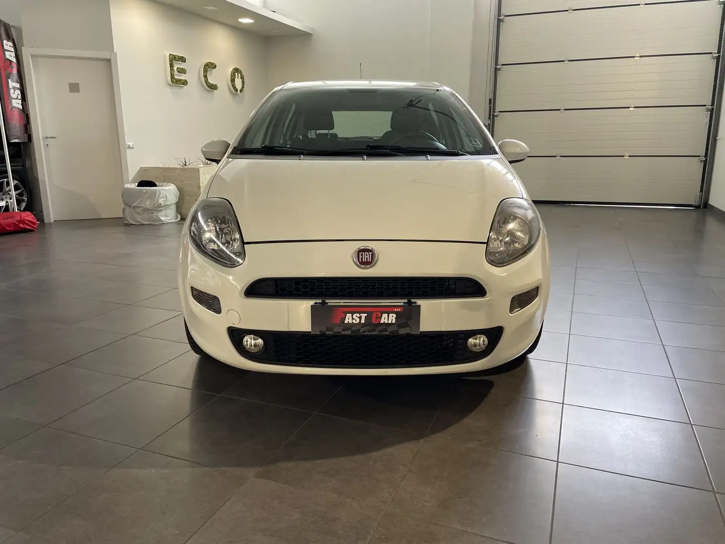 Fiat Punto Punto 1.4 S&S 8V Dualogic 5 porte Lounge Weiß - 2